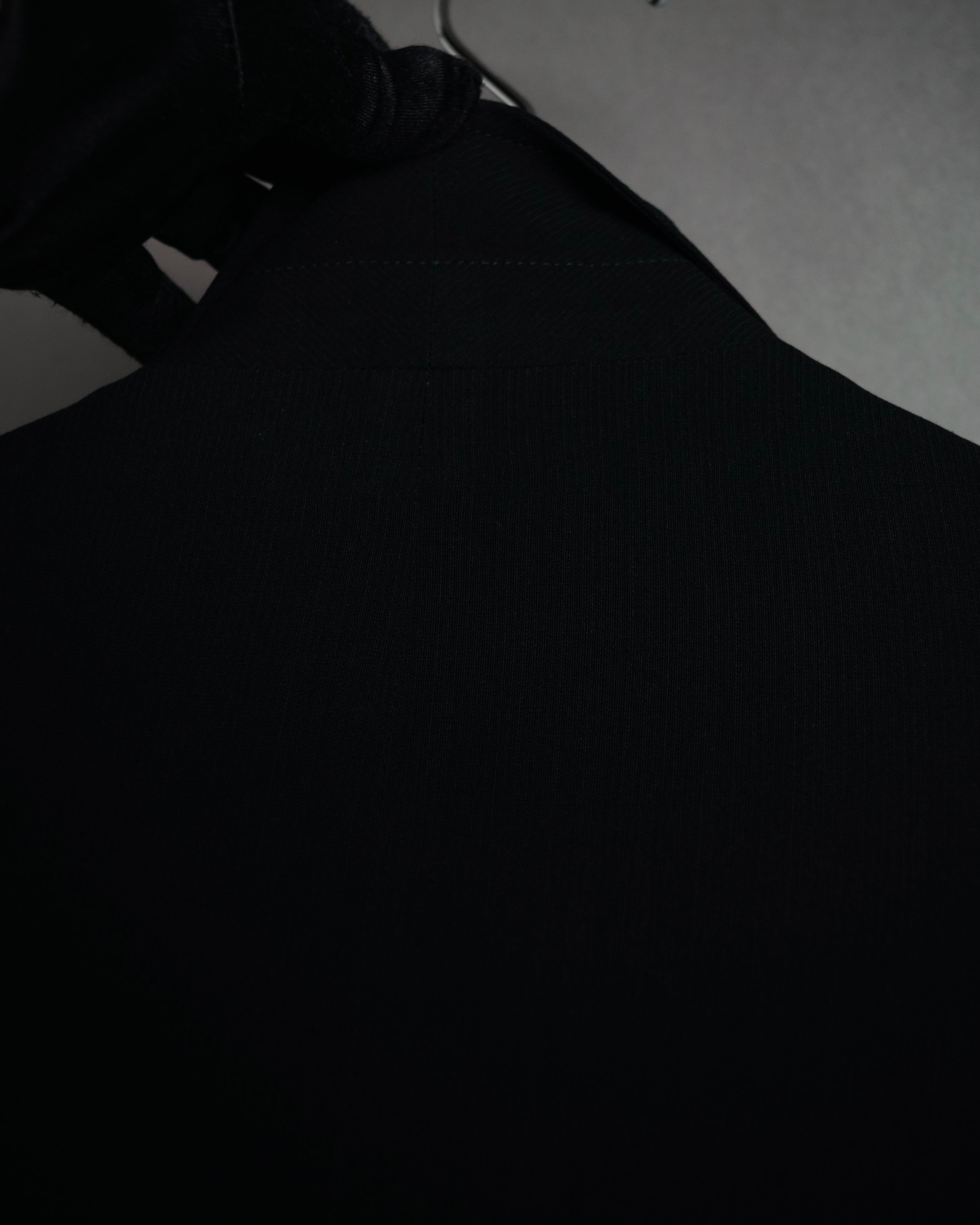 "Y’s" 00’s Asymmetric pleated-back three-button jacket