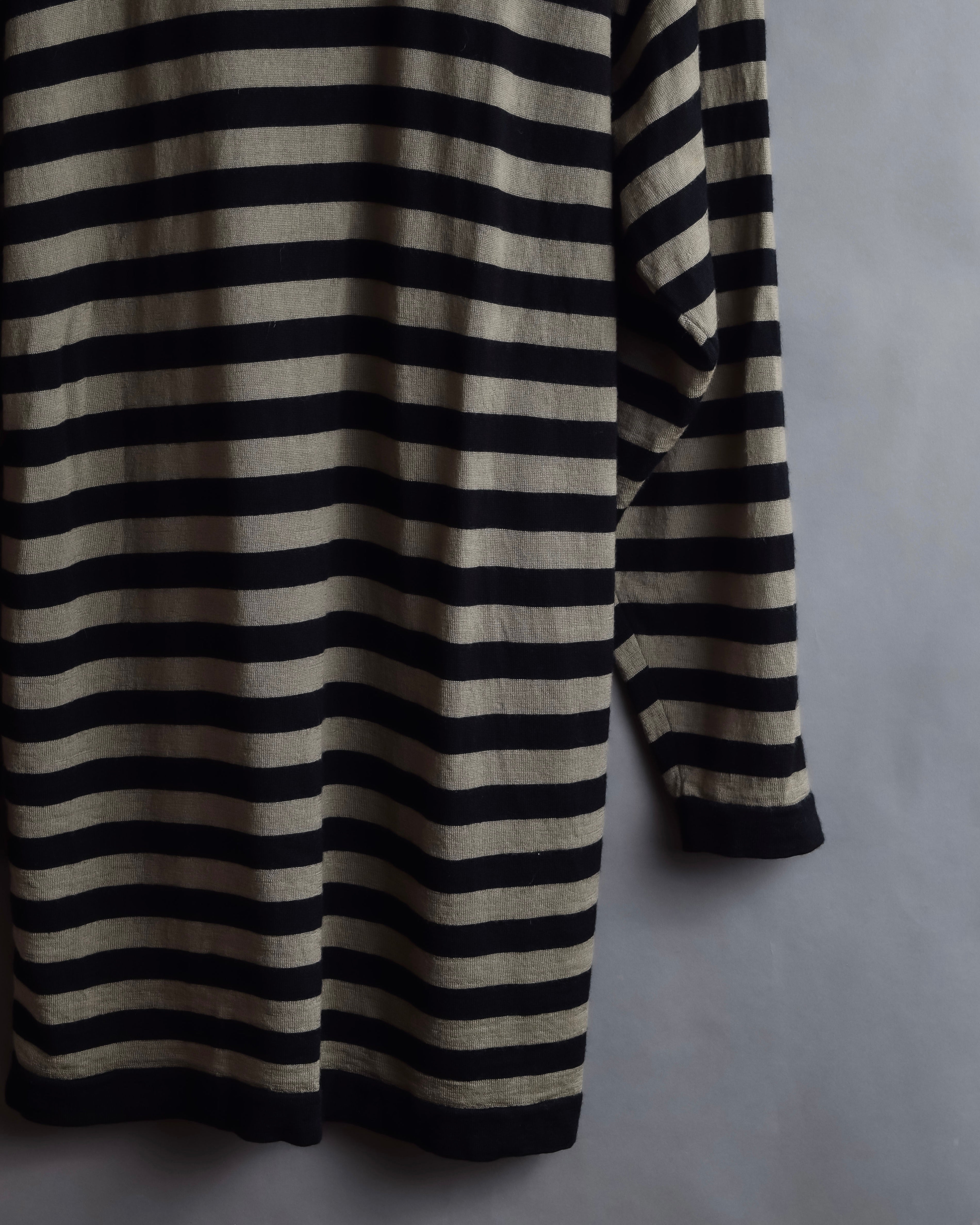 "GIANFRANCO FERRE" Striped contrast collar knit polo