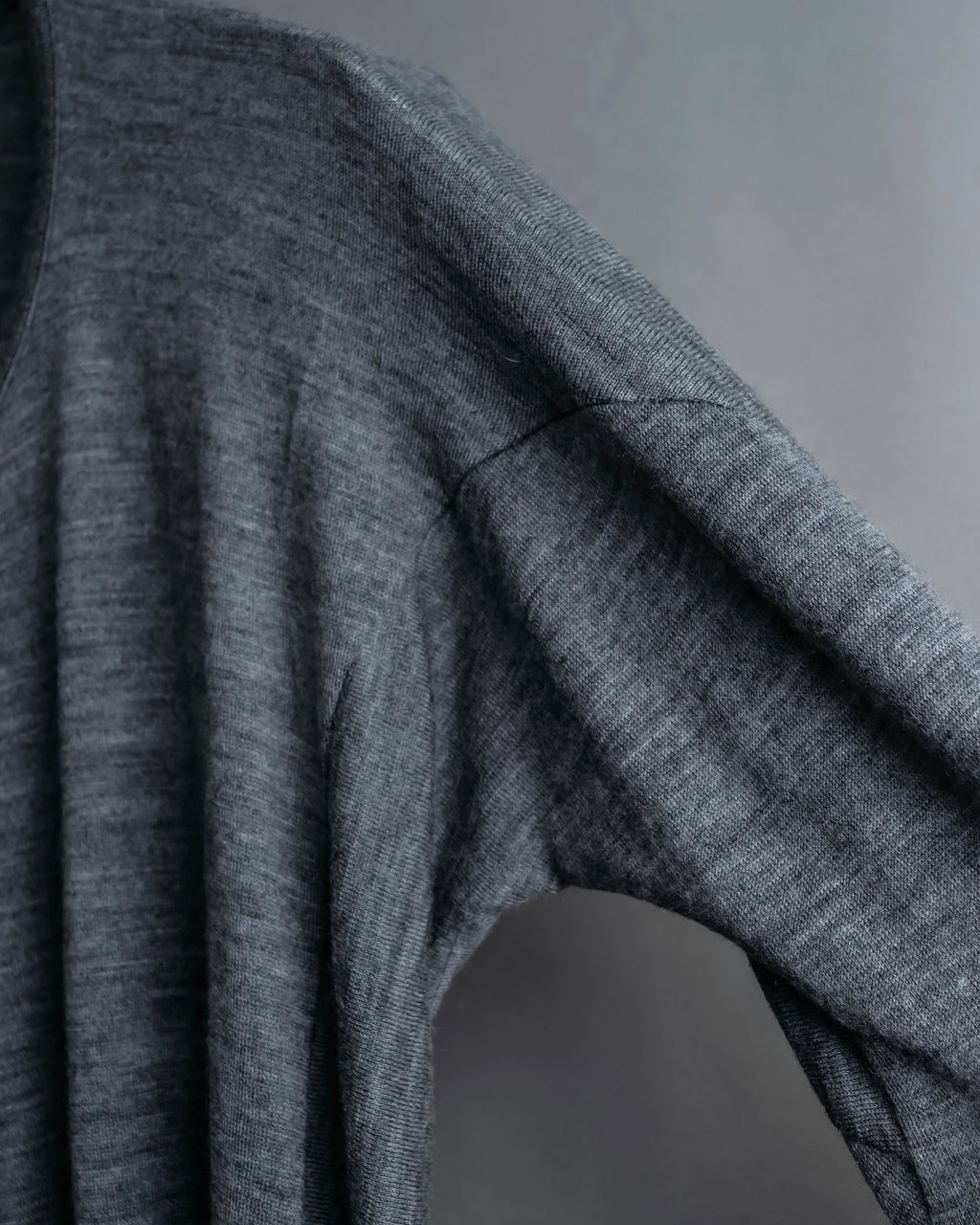 "JUNYA WATANABE COMME des GARCONS" 2008AW Collection Pieces Connected arms design knit