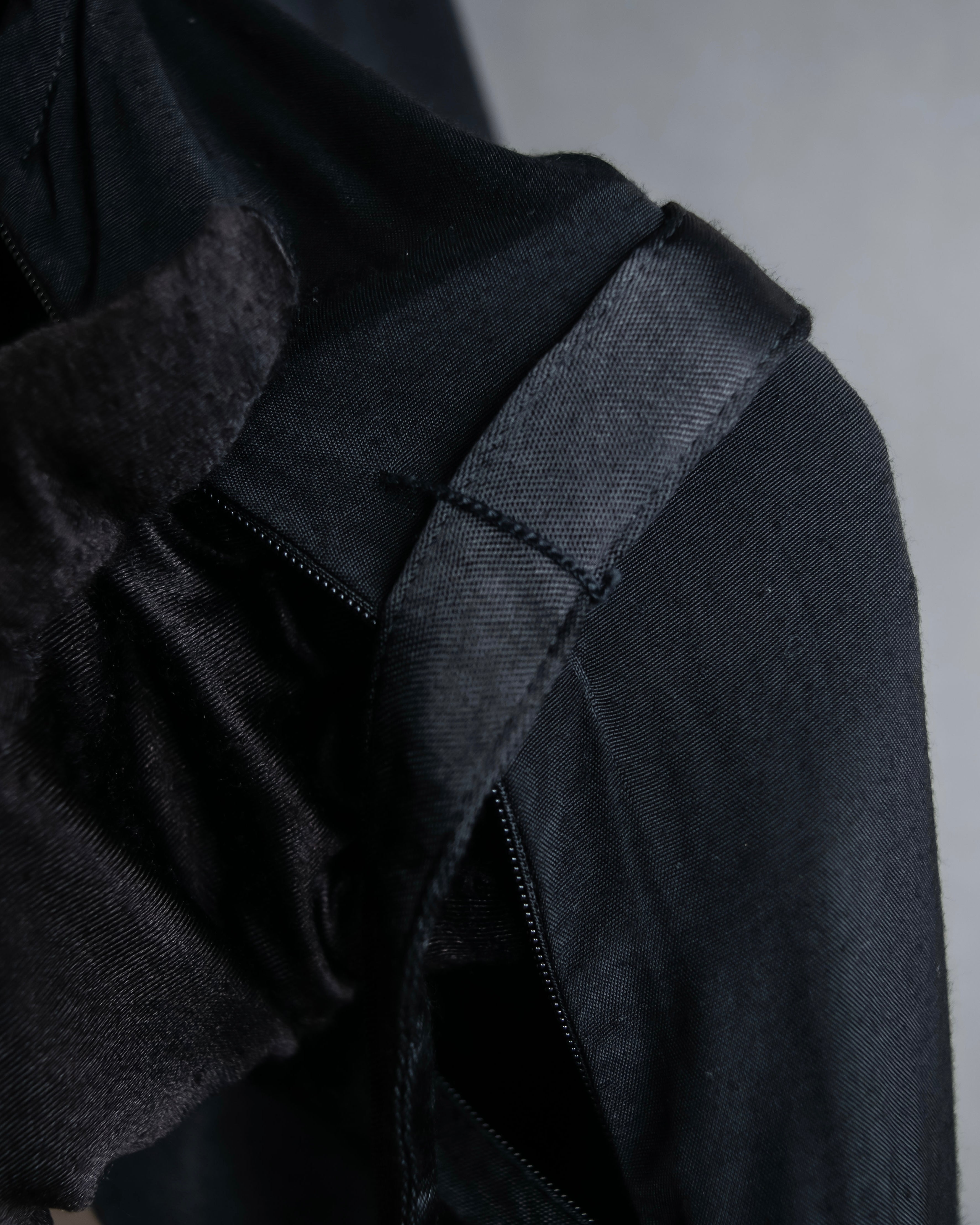 "LIMI feu" Knitted lace design belted sleeveless dress