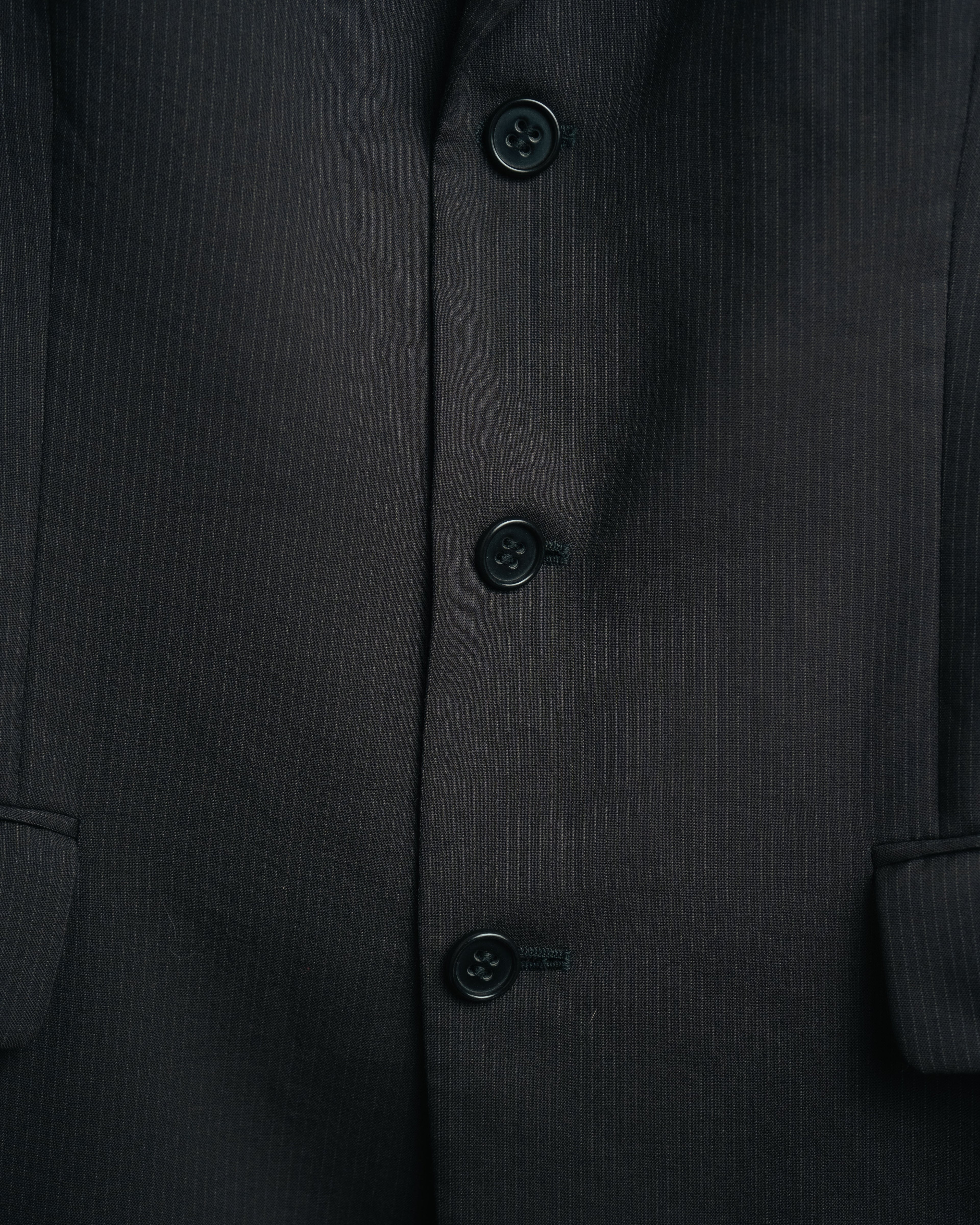 -MOOD Vintage Collections-
90’s Pinstripe wool tailored jacket
by Yves Saint Laurent pour homme