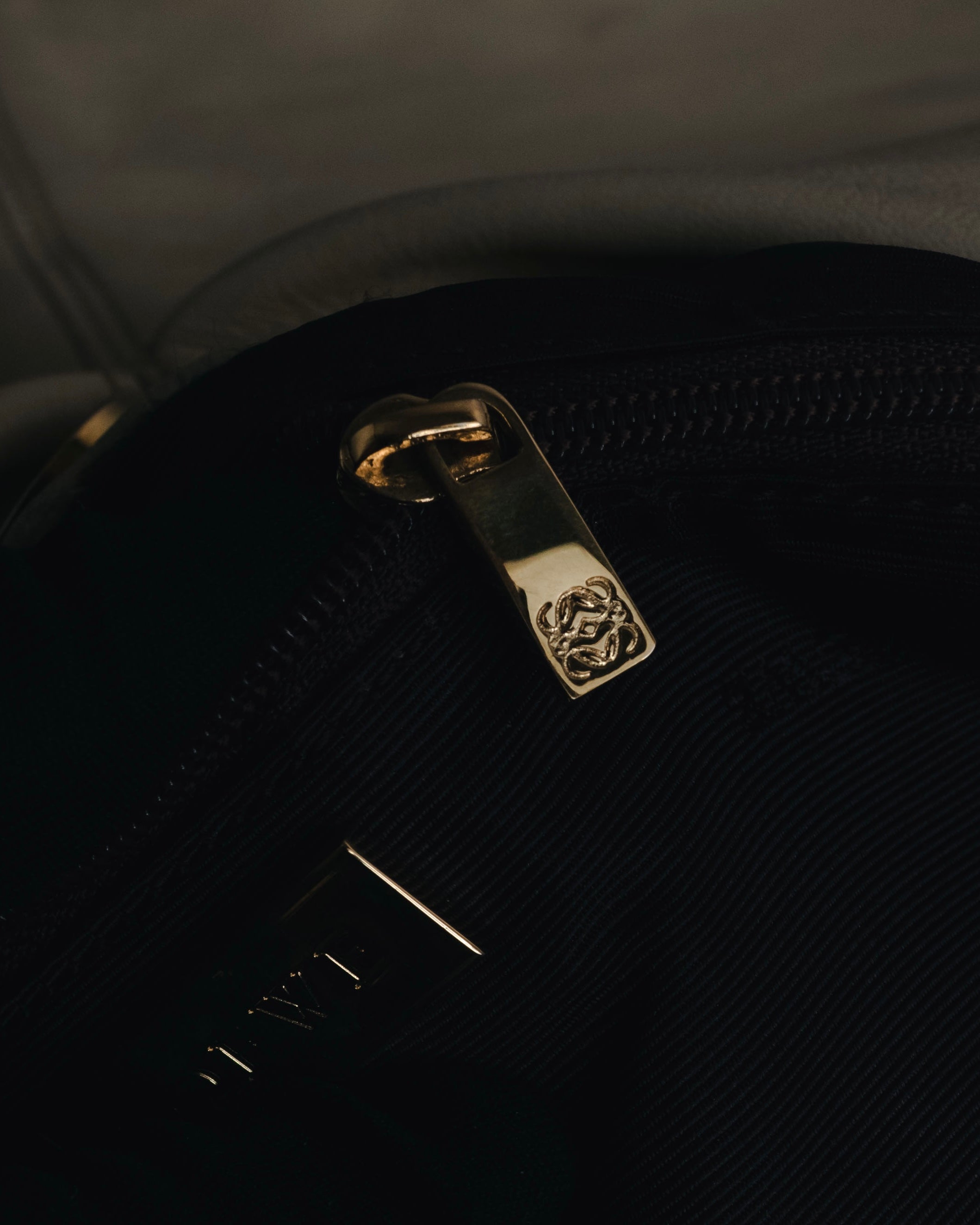 "LOEWE" 00’s lace-up nappa leather hobo bag