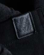 "LOEWE" Three-dimensional pattern design wide slacks