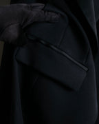 "HUGO BOSS" Satin switch lapel shaped tailored coat