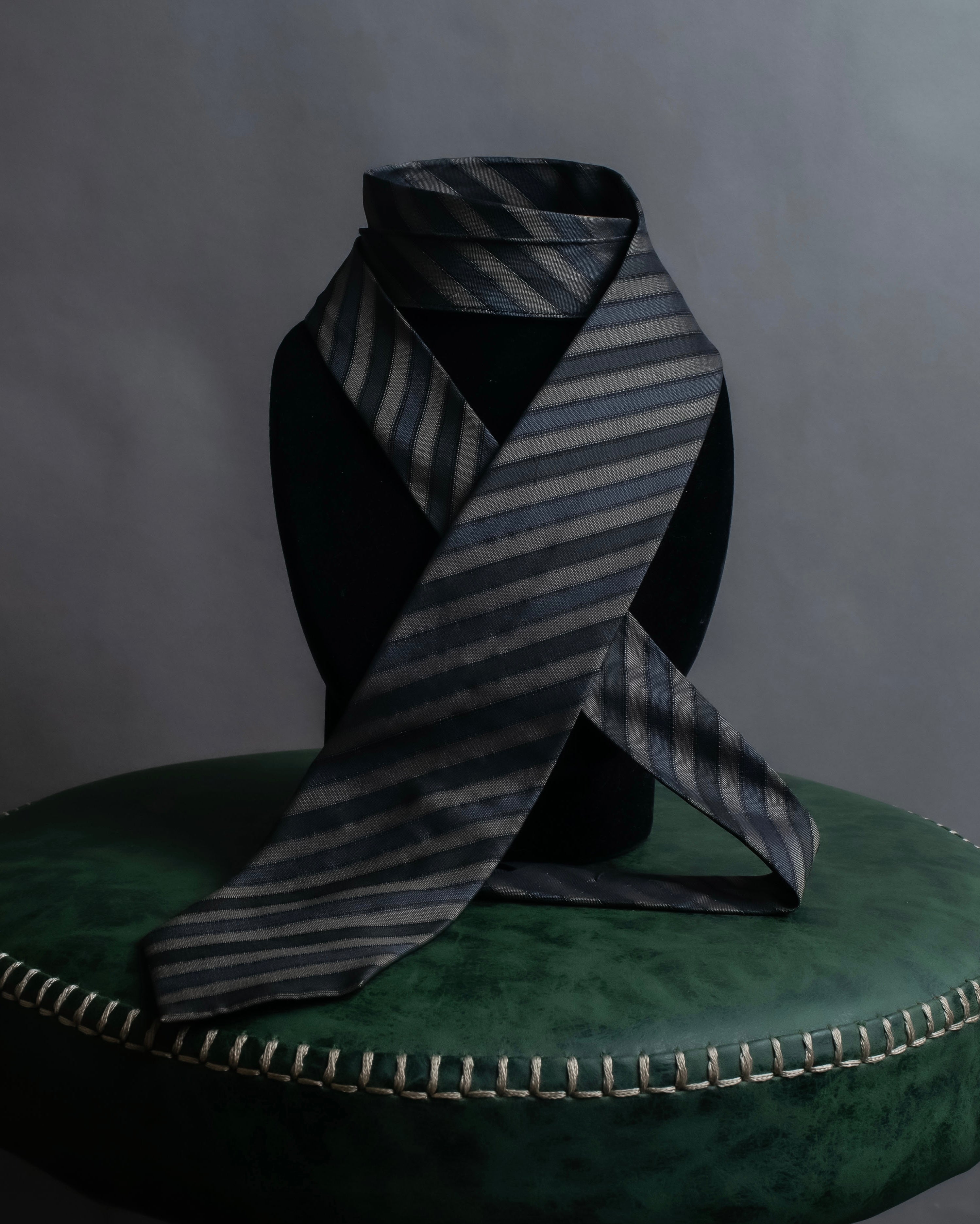 "COMME des GARCONS HOMME" Shadow stripe pattern necktie