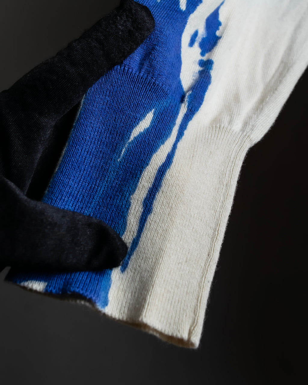 "Alexander McQueen" Painted oversized V-neck knit