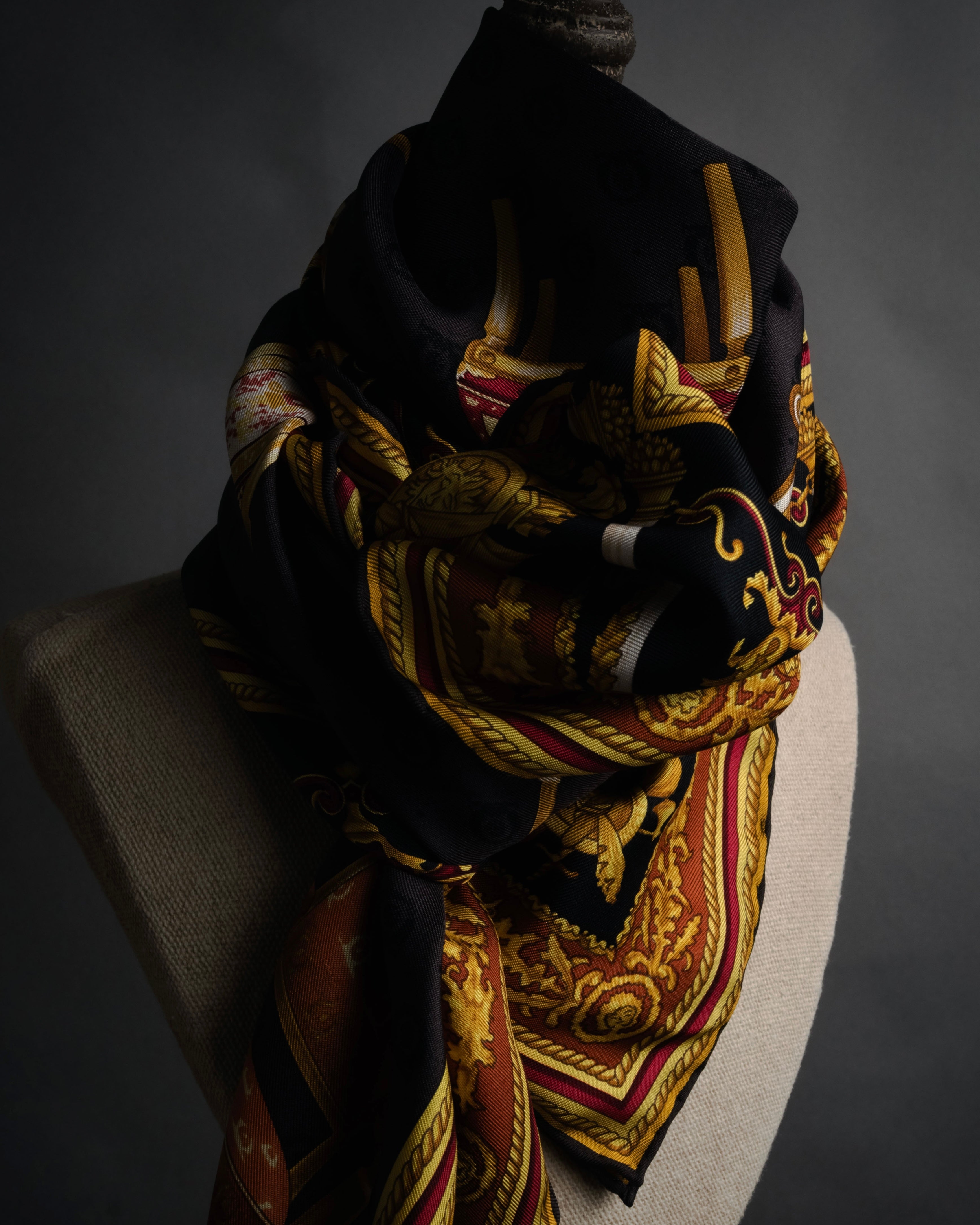 GUCCI” 90's-00's Chair motif silk scarf – MOOD