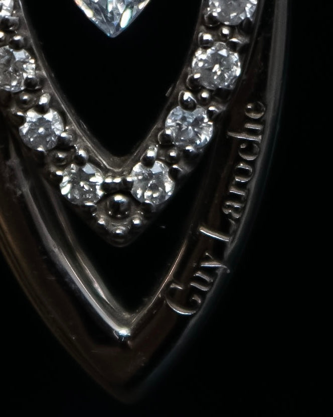 "Guy Laroche" Dancing stone diamond necklace