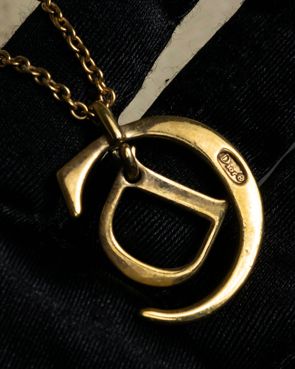 "Dior" CD logo iconic top design necklace