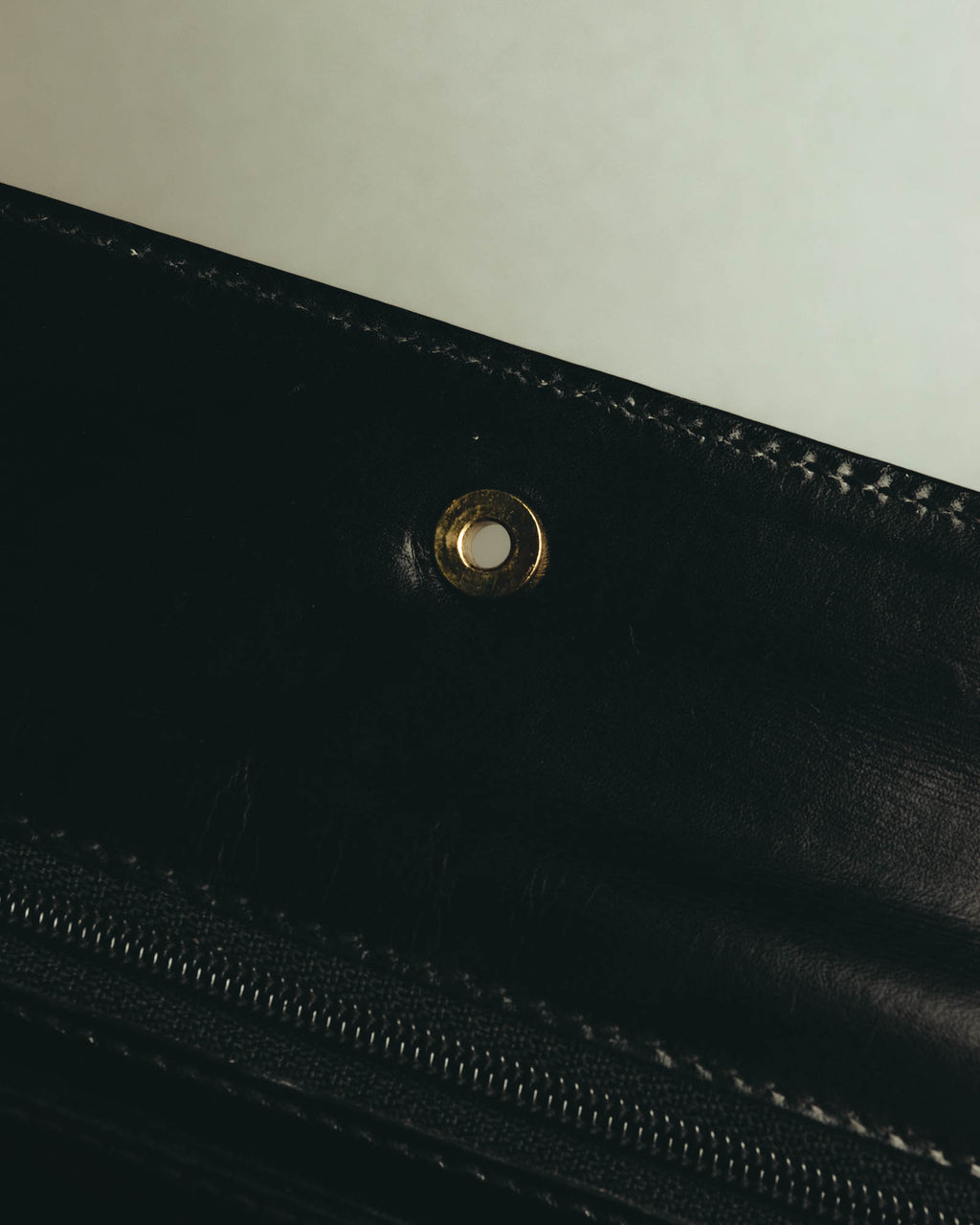 "GUCCI" 90's Structured leather top handle handbag