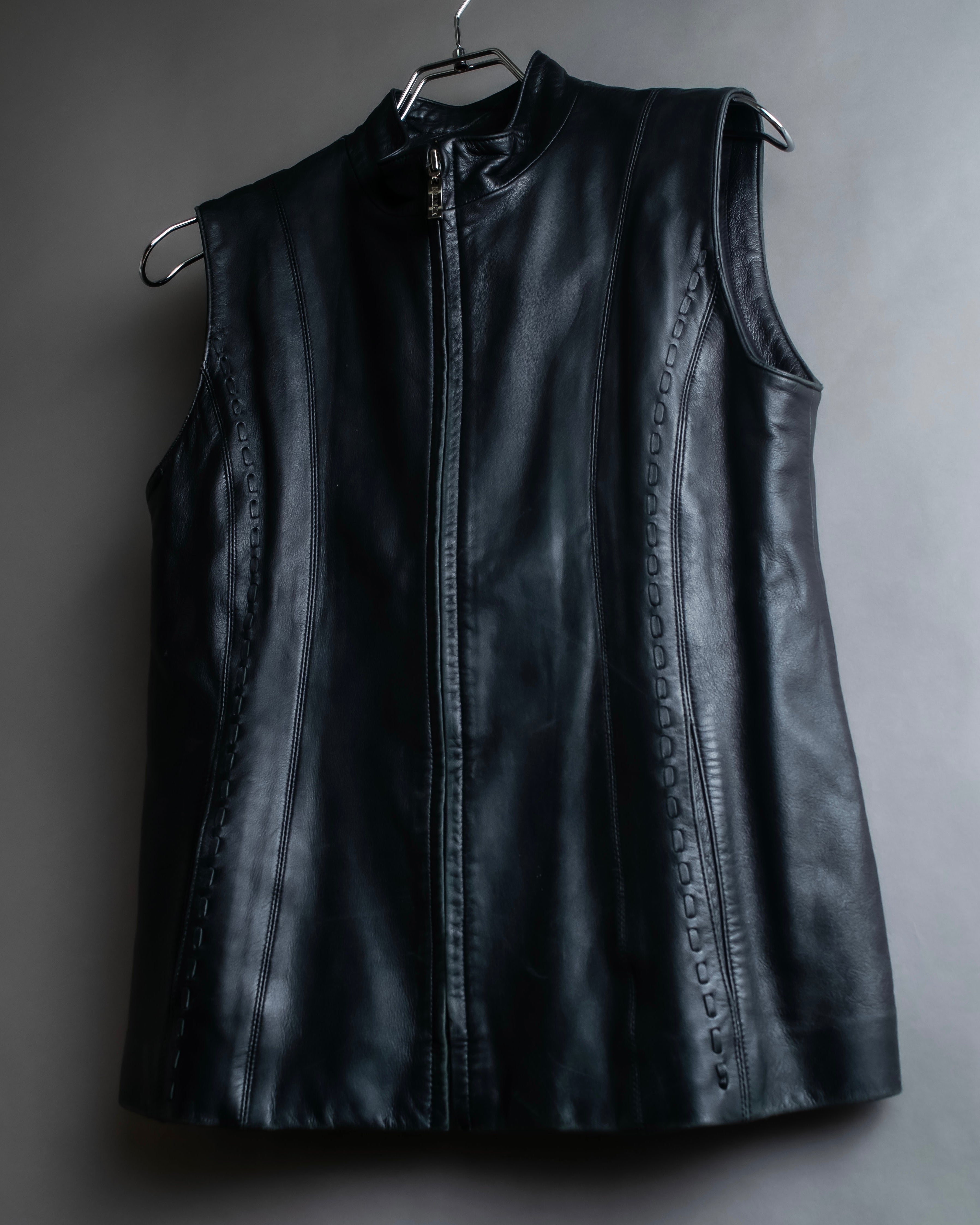 "BALMAIN" Braided detail lamb leather zip-up vest