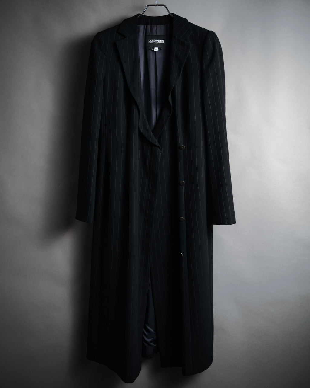 –SPECIAL– "GIORGIO ARMANI"
90’s Borgonuovo 21 pinstripe fly front long coat