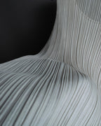 "PLEATS PLEASE ISSEY MIYAKE" Off-white tank top