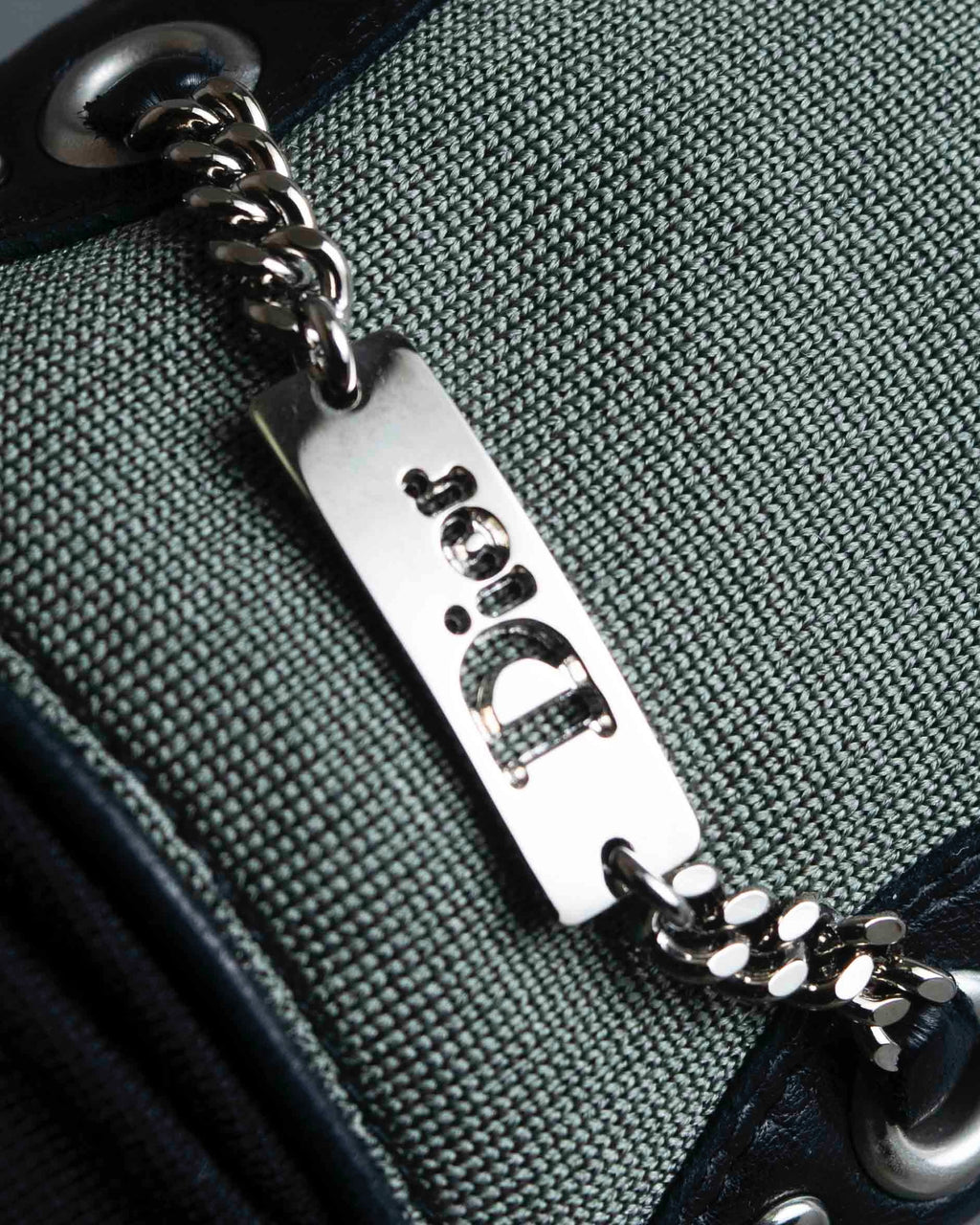 For lease "Christian Dior" Stud design metal plate docking leather gloves