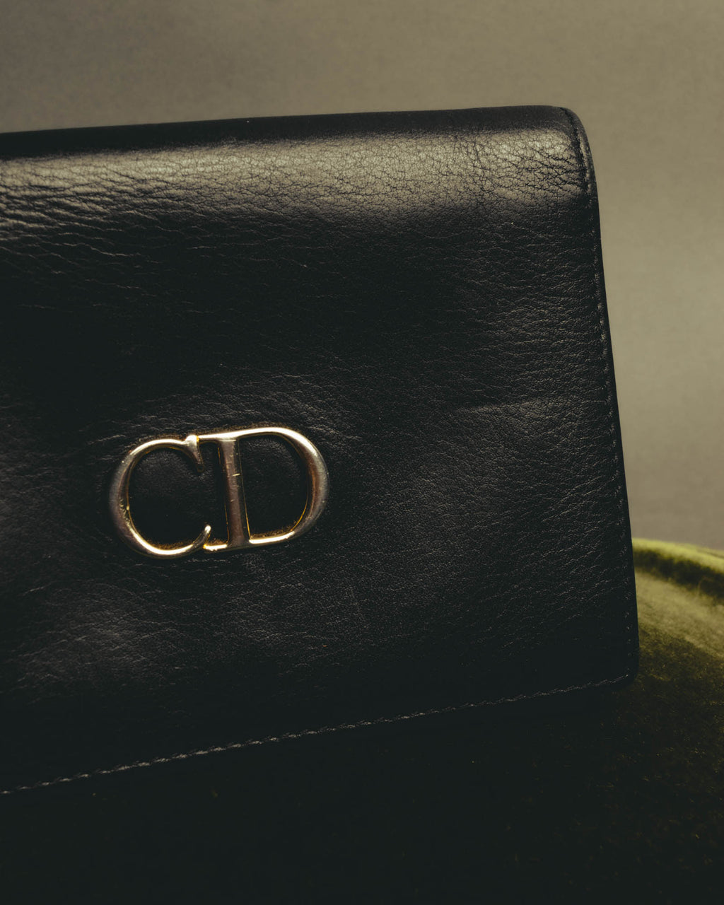 "Christian Dior" 80's-90's Black and red bifold wallet