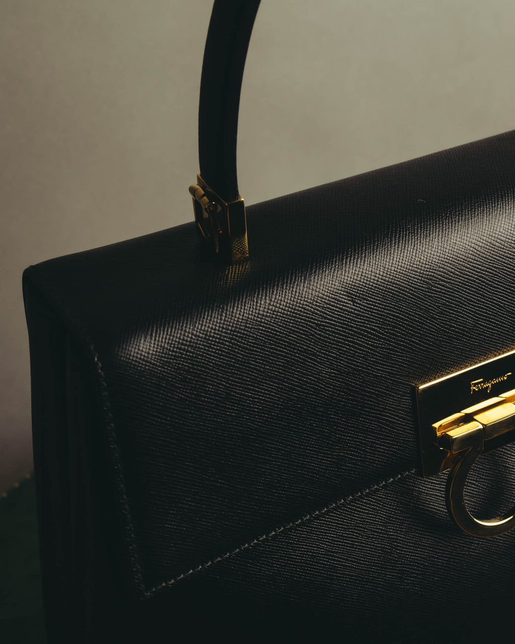 "Salvatore Ferragamo" 90's-00's Structured gancini leather top handle bag