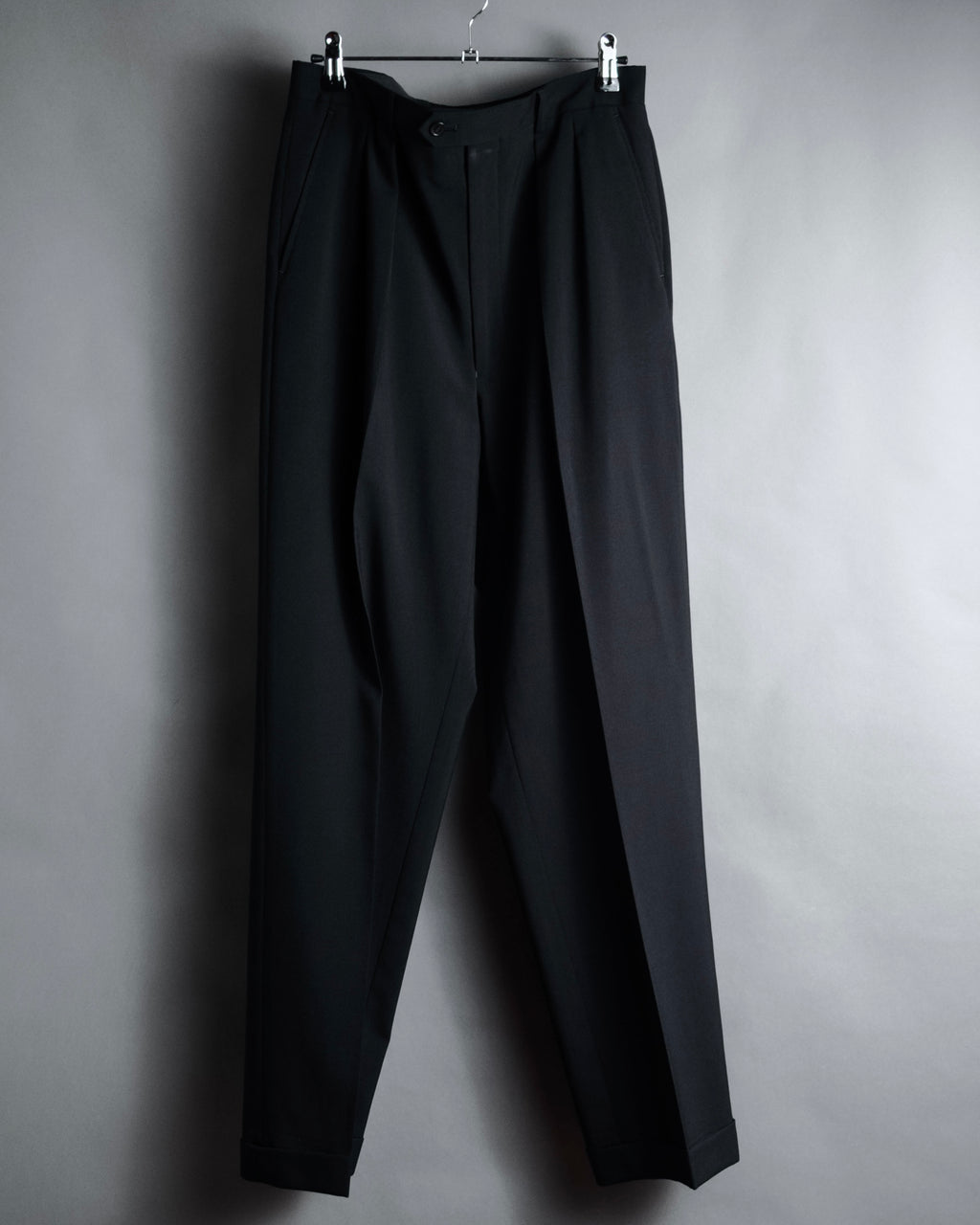 "Paul Smith" 90’s classic pinstripe three-button suit set-up