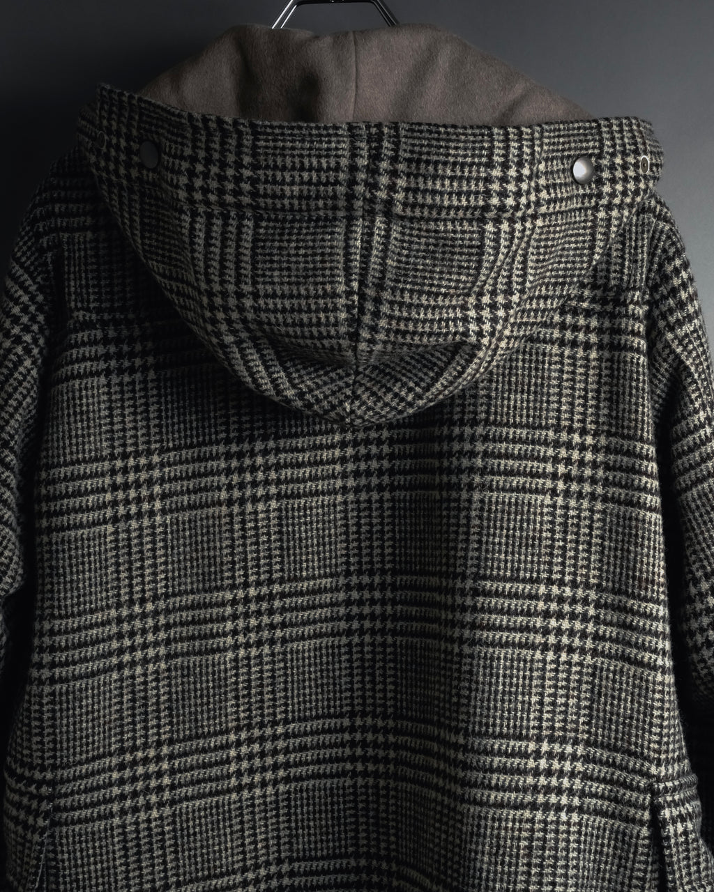 “Harris Tweed” Hooded plaid duffle coat