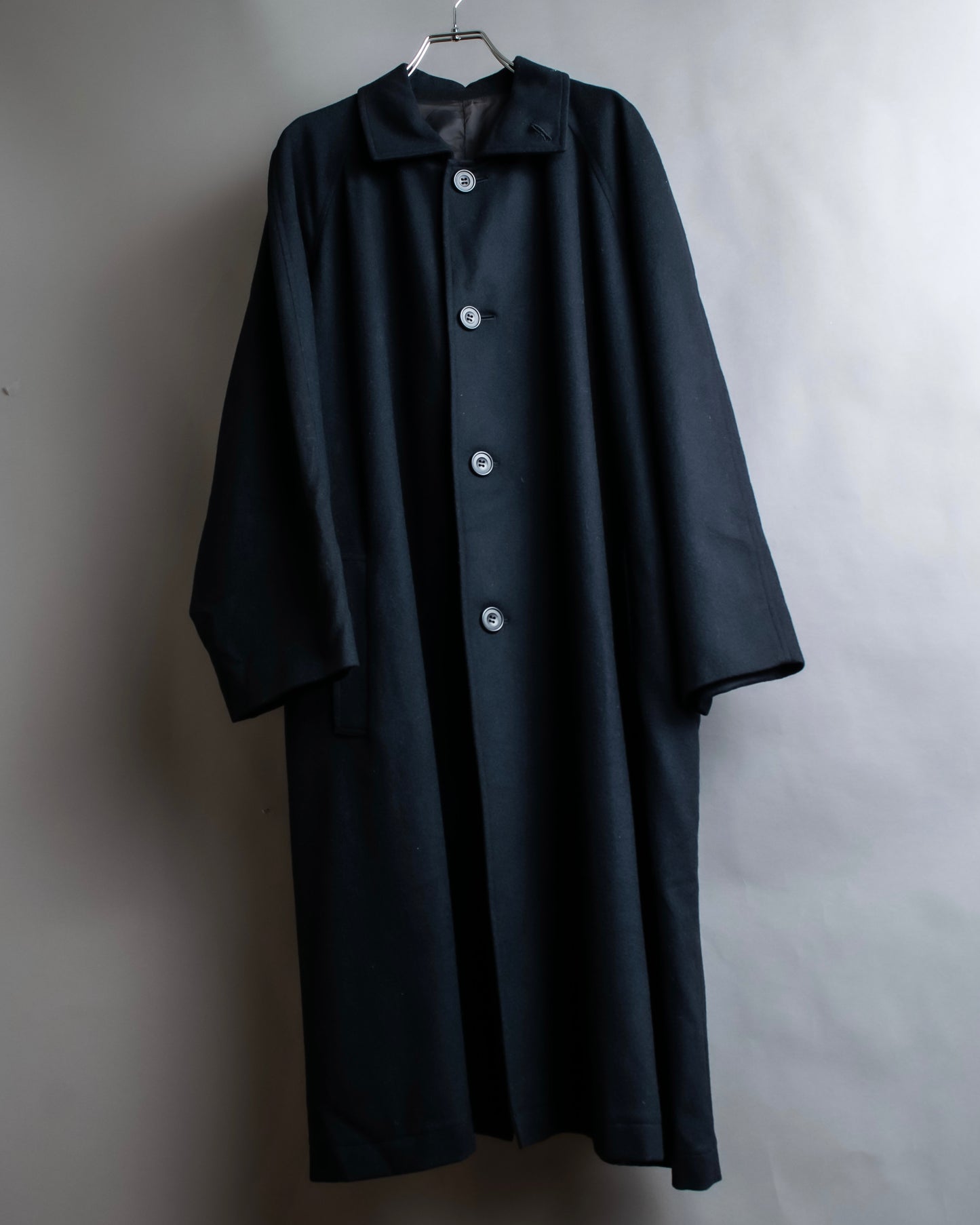 "Y's" Beautiful draping oversized long length soutien collar coat