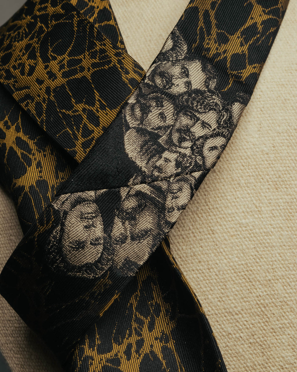 "Jean Paul Gaultier" 90's-00's Portrait jacquard silk necktie