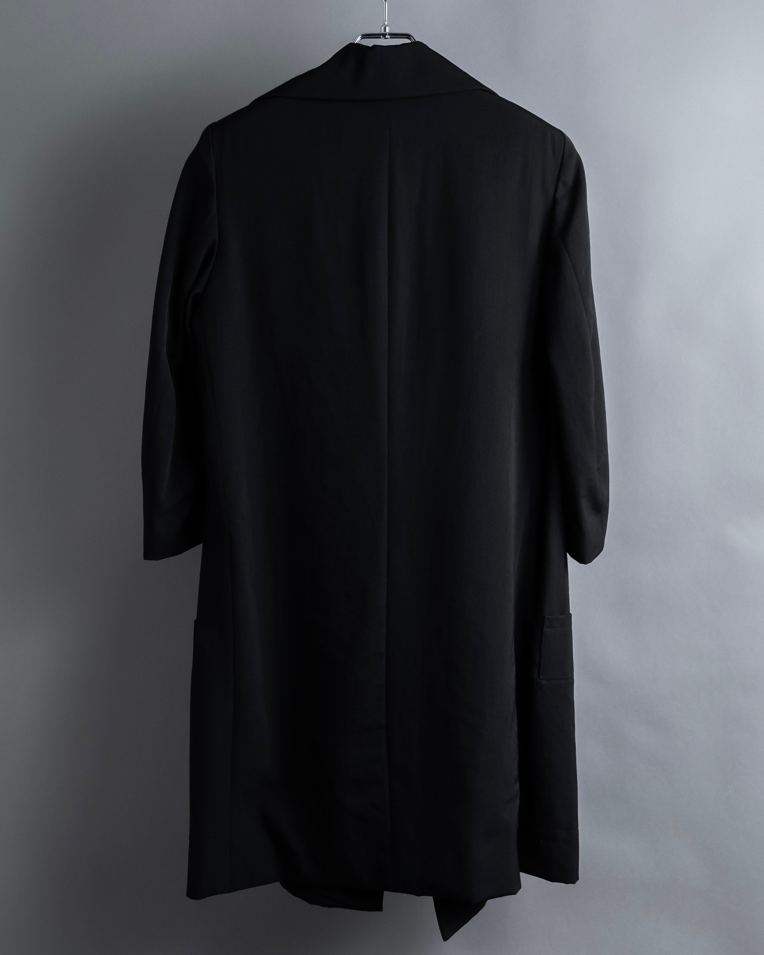 "Y's" Sharp lapel draping tailored coat