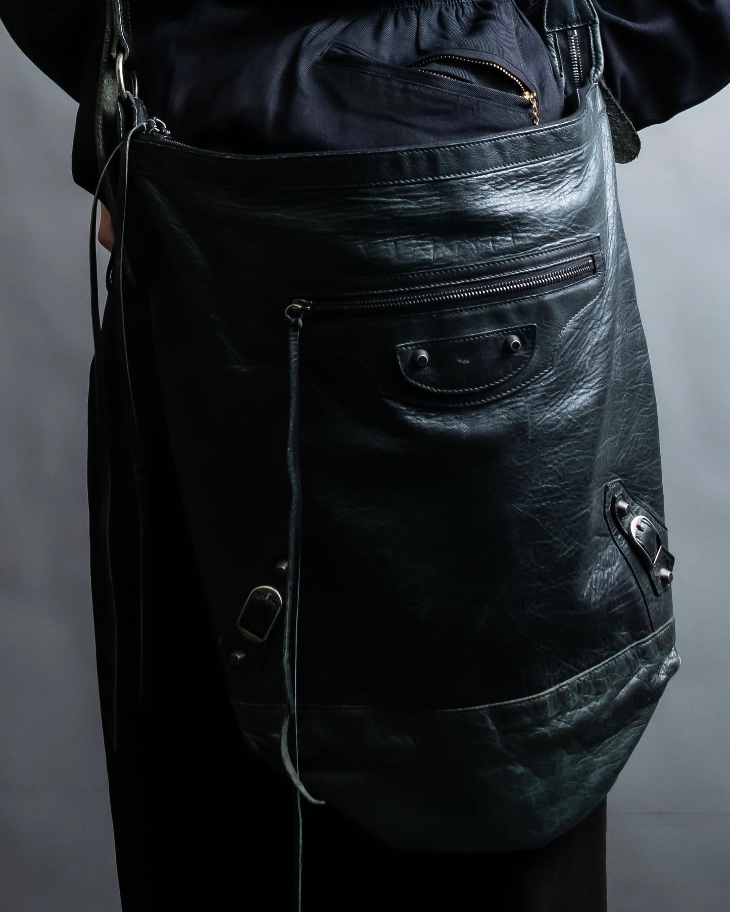 “BALENCIAGA” The Day leather shoulder bag