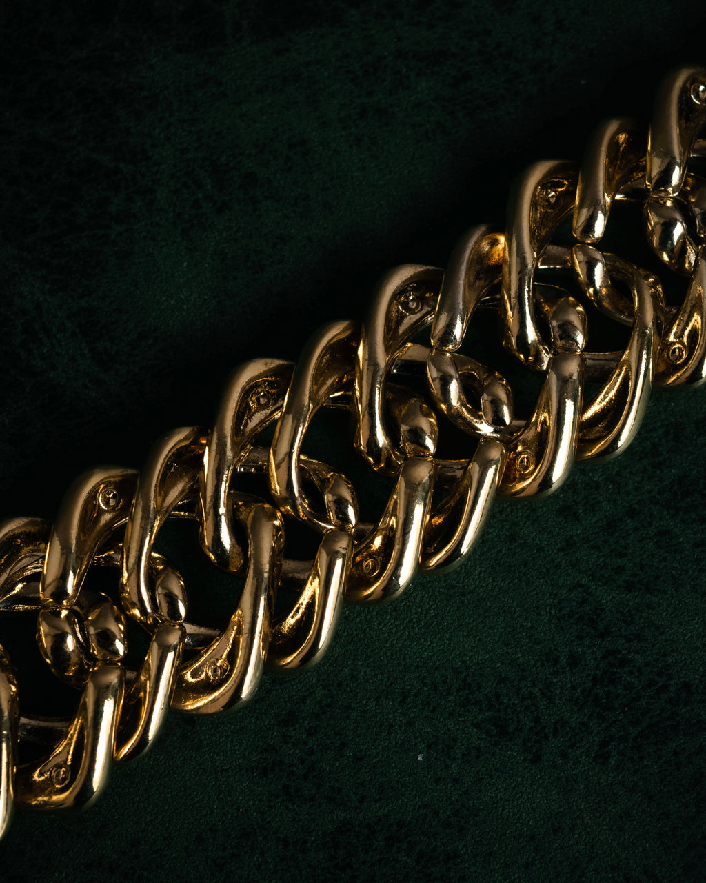 –SPECIAL– “Yves Saint Laurent” 90’s sculptural chain bracelet