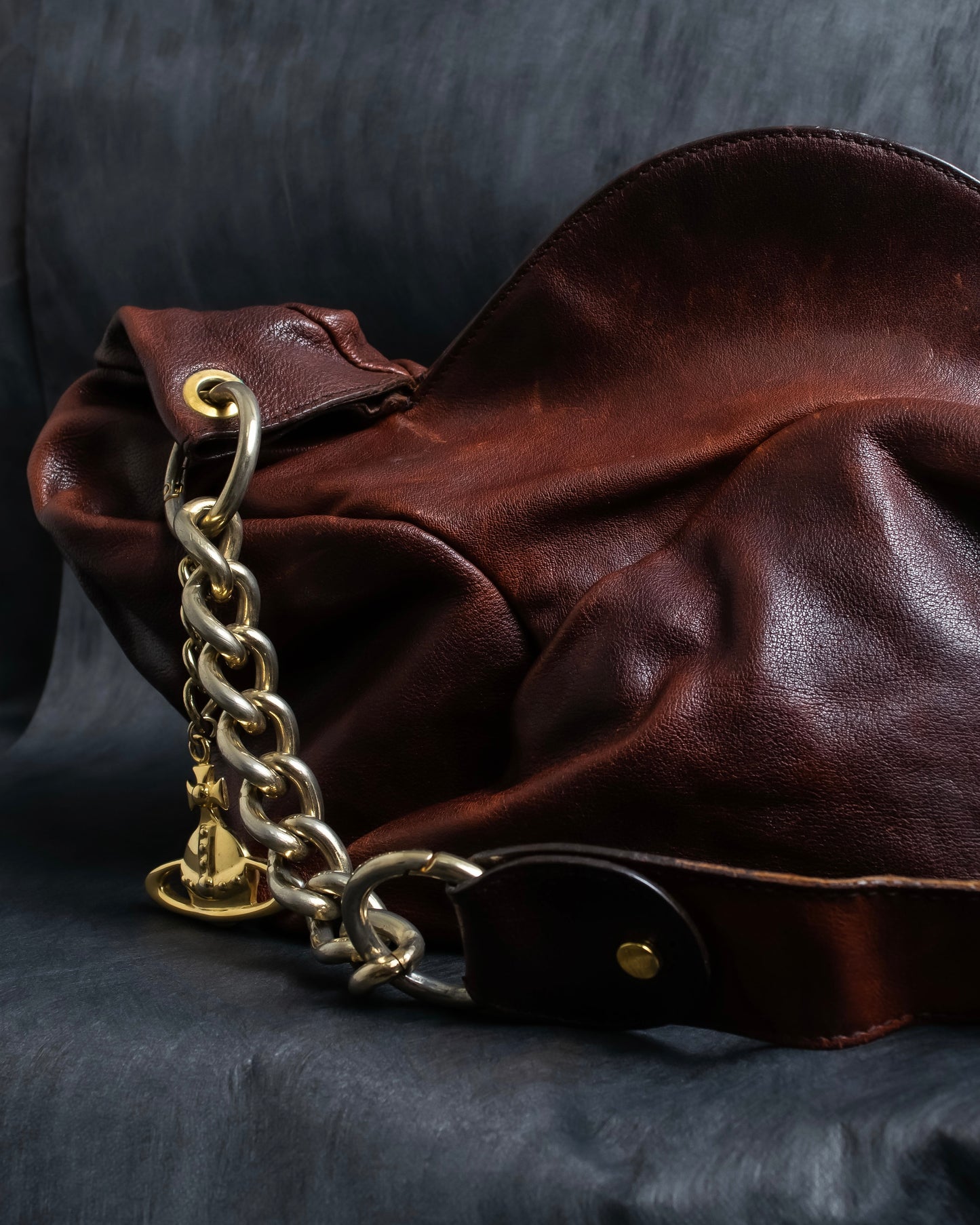 "Vivienne Westwood" Orb charm horizontal chain shoulder bag