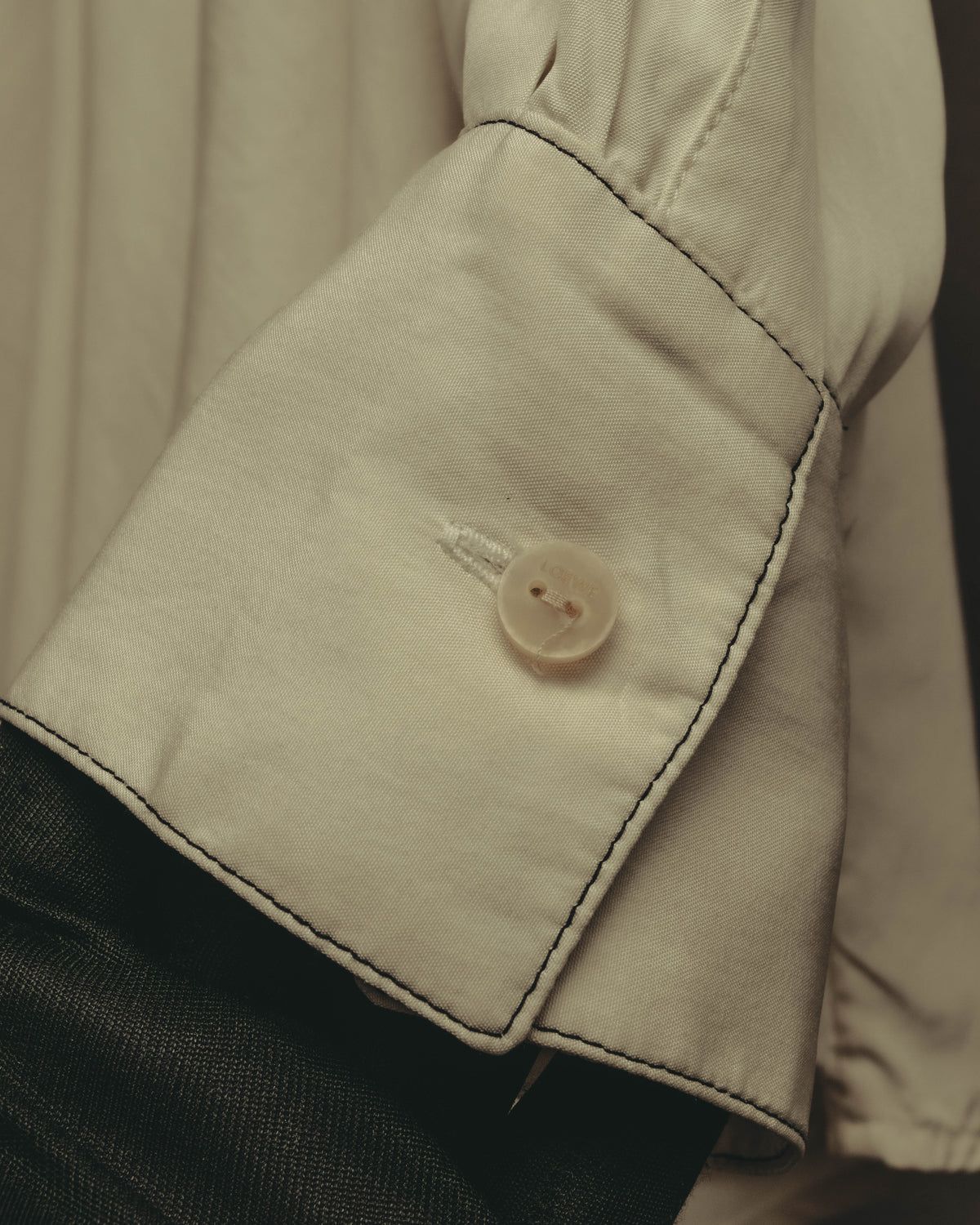 –SPECIAL– “LOEWE” 10’s-20’s Asymmetrically draped silk shirt