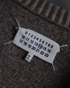 "MAISON MARGIELA" 13AW Patch accented low gauge wool cardigan
