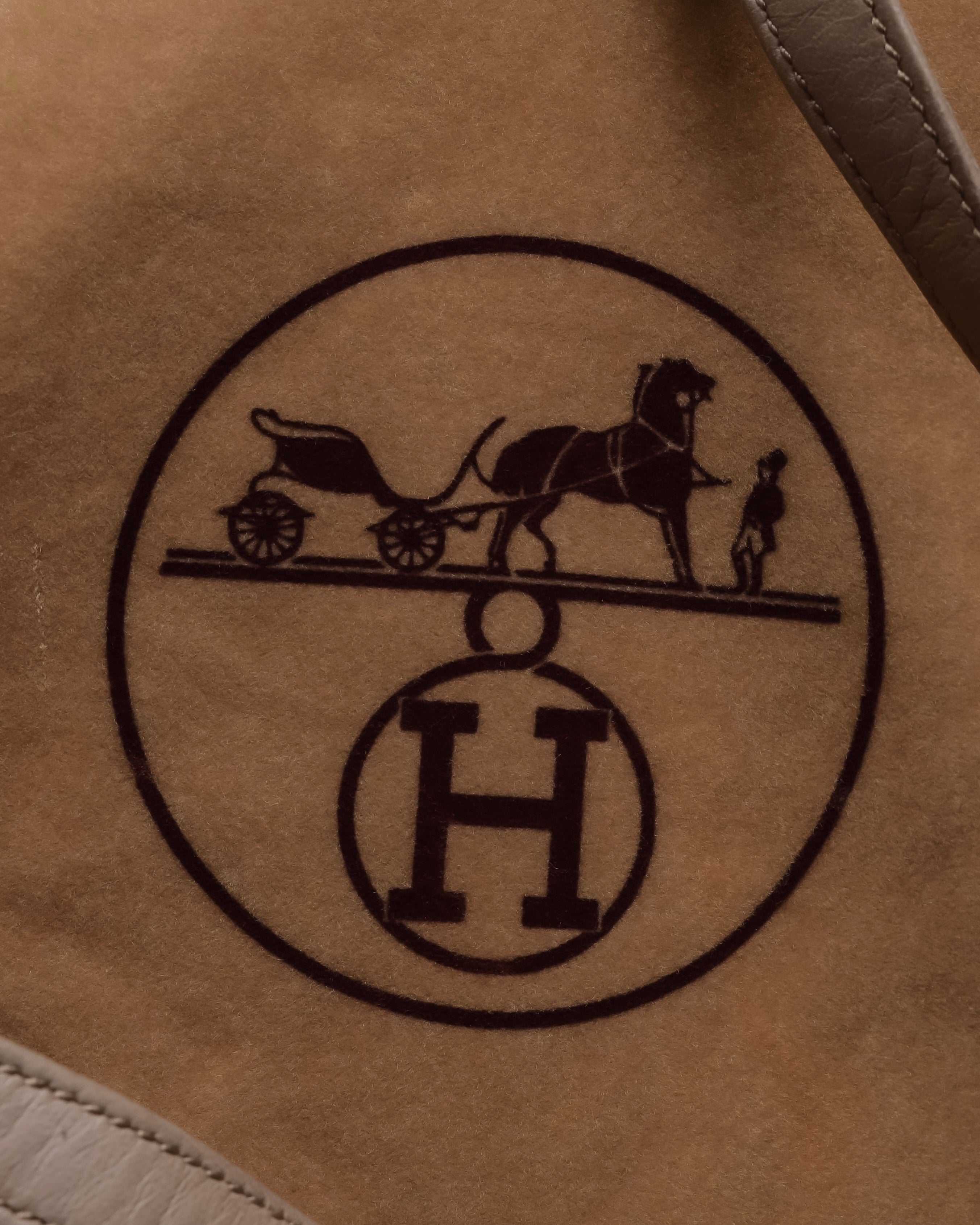 "HERMES" 70's Diamond stitched envelope leather bag