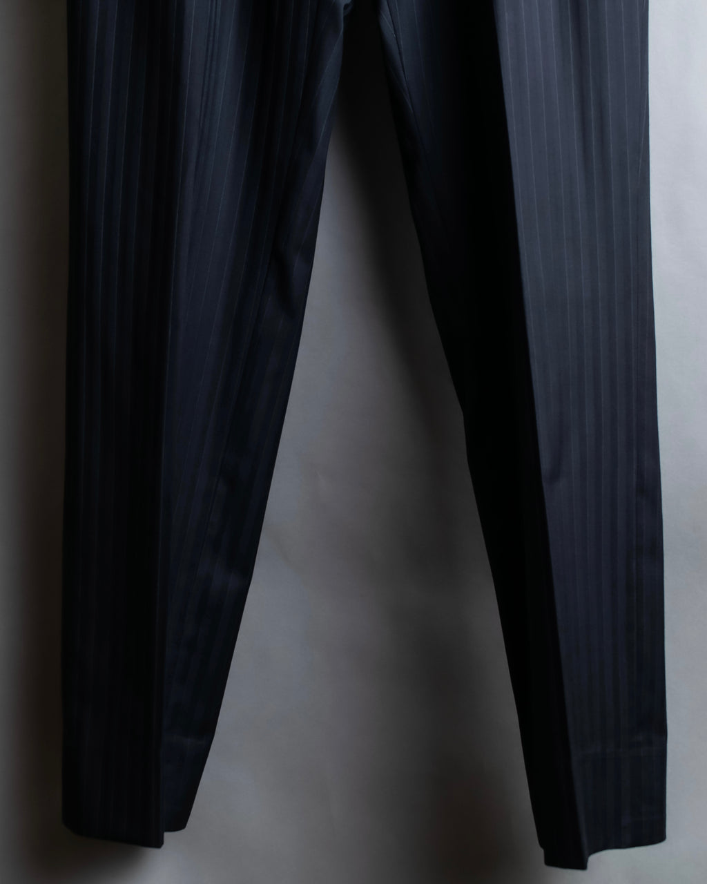 "LOUIS VUITTON" 2 button relaxed tailored jacket & no tuck tapered slacks set up