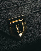“Yves Saint Laurent” 90’s-00’s Cassandra logo one shoulder leather bag