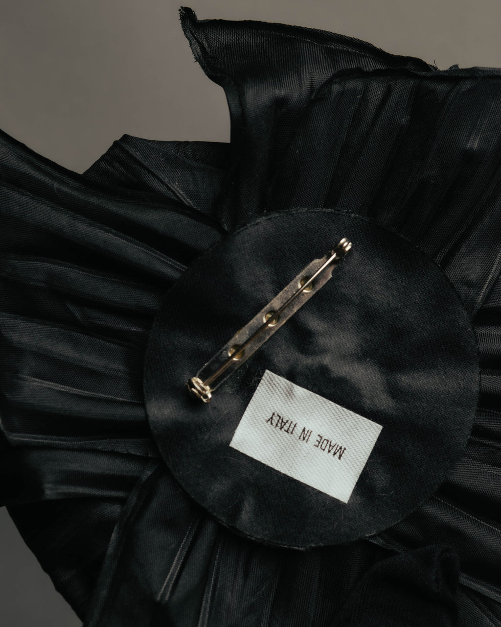 "FENDI" 90's-00's Sculptural fabric flower brooch