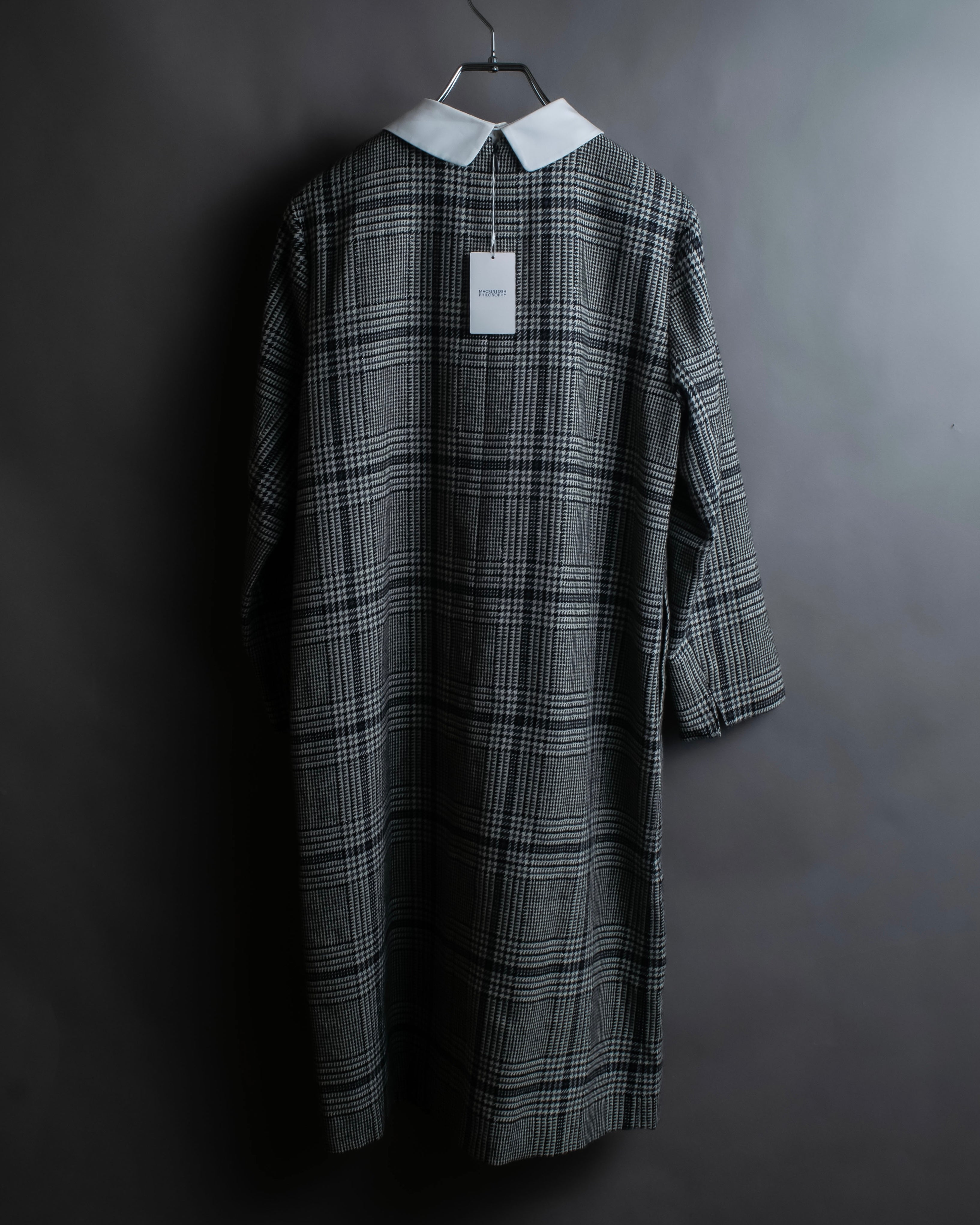 "MACKINTOSH" Glen check pattern straight line dress