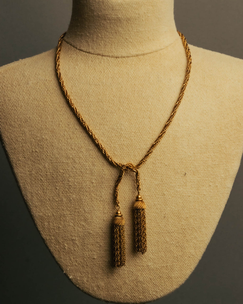 -SPECIAL- “Christian Dior“ 70’s-80’s Tassel rope chain necklace