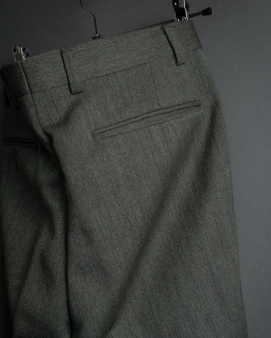 "YVES SAINT LAURENT" Deep pleat tapered wool slacks