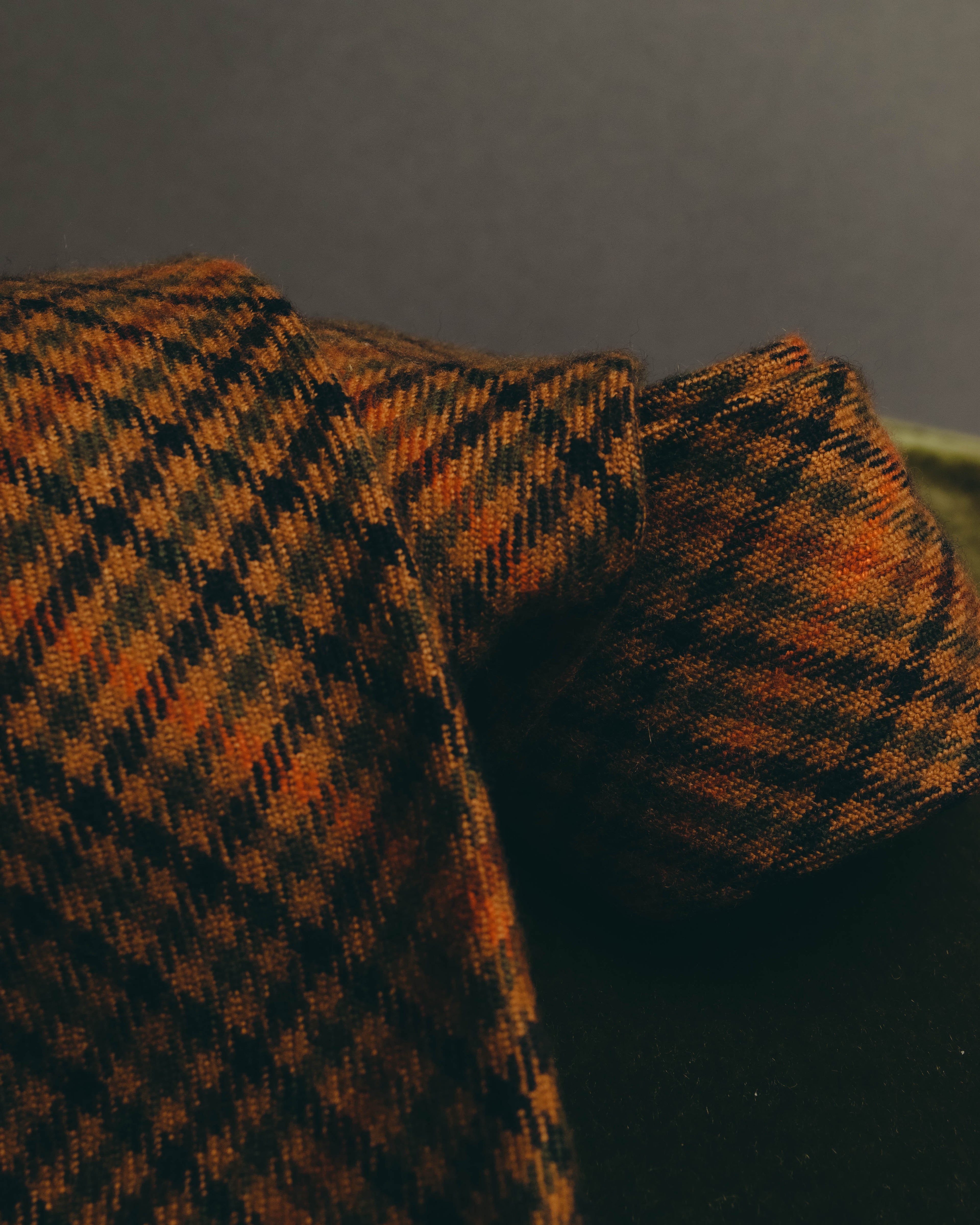 -SPECIAL- “HERMÈS” 70’s-90’s Glen plaid cashmere tie