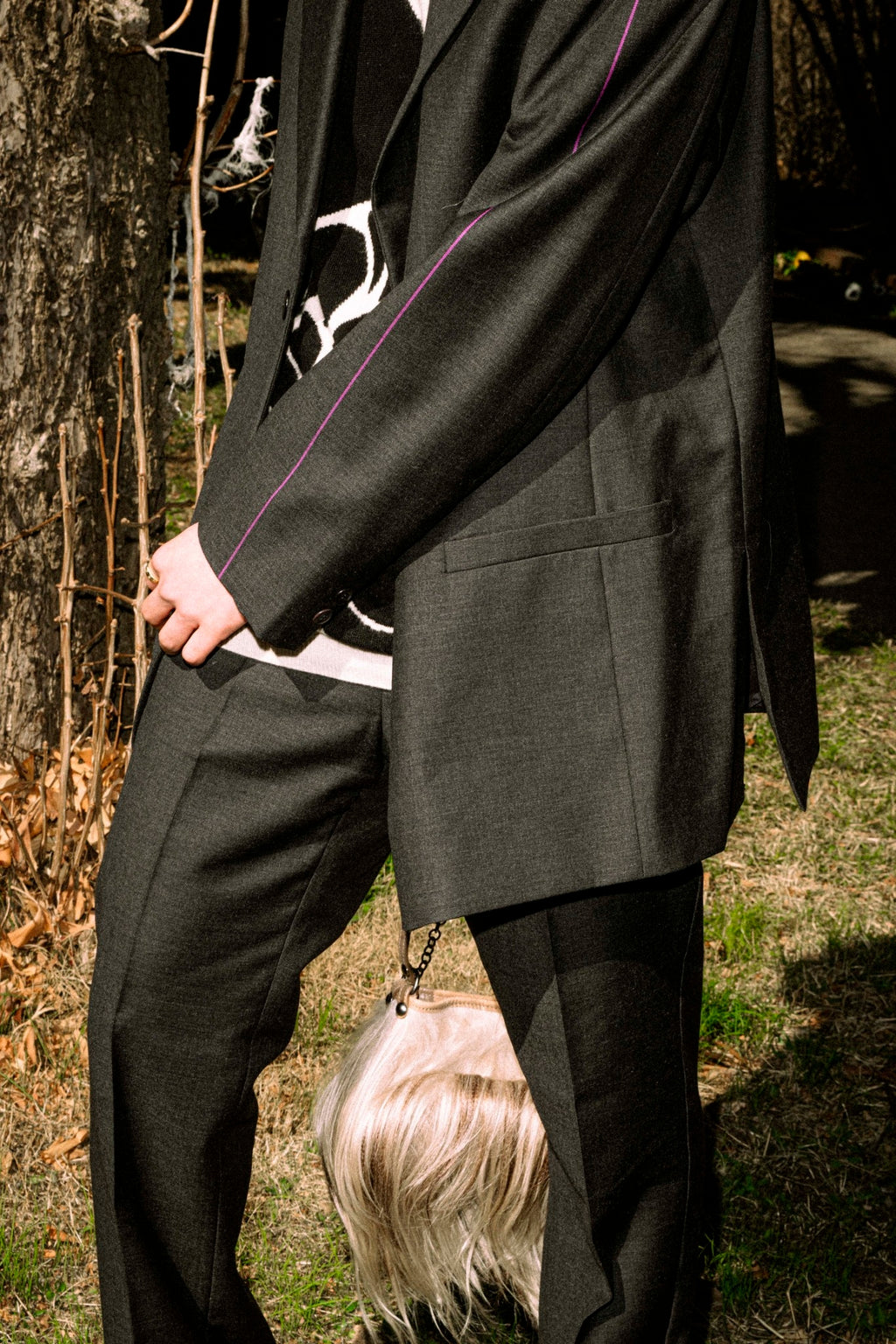 "GIANNI VERSACE" Arm line design peak lapel setup