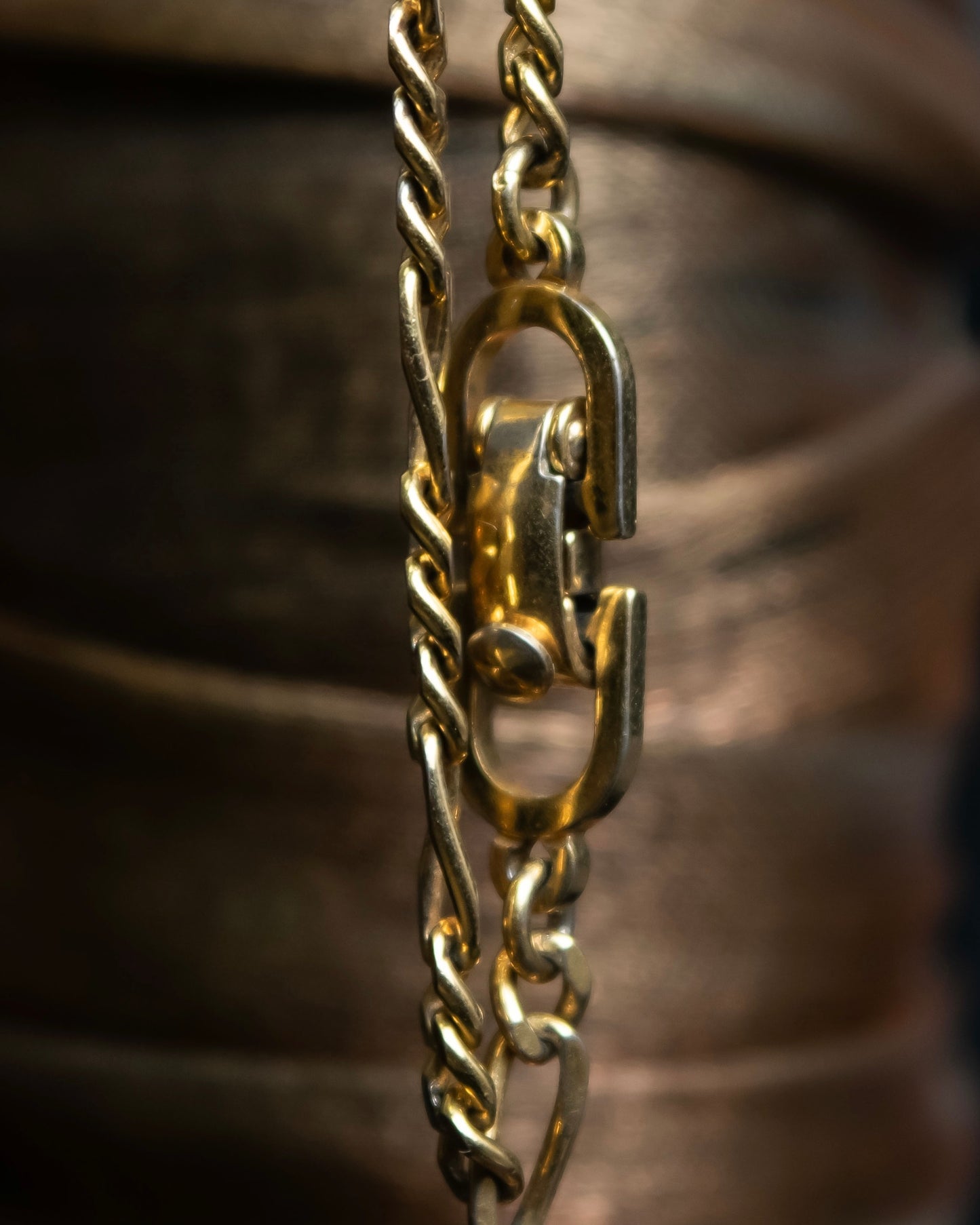 "Christian Dior" Twisted chain design bracelet