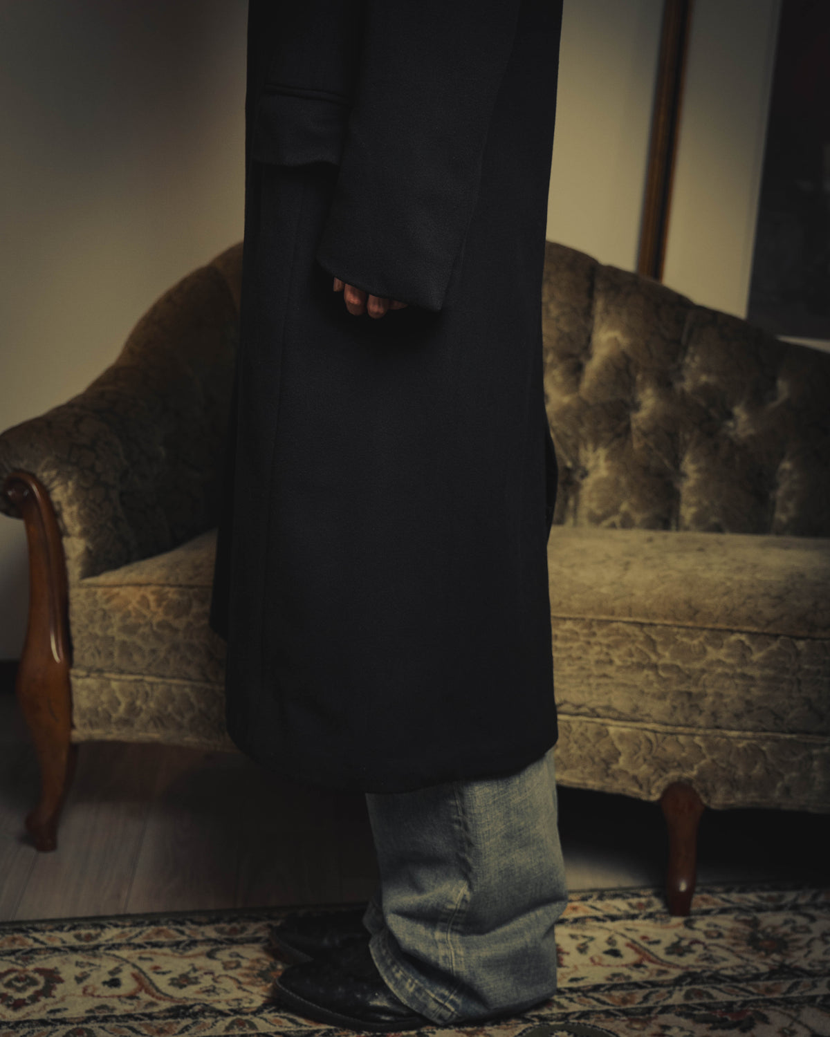 –SPECIAL– “GUCCI” 90’s Tom Ford era concealed-front wool long chester coat