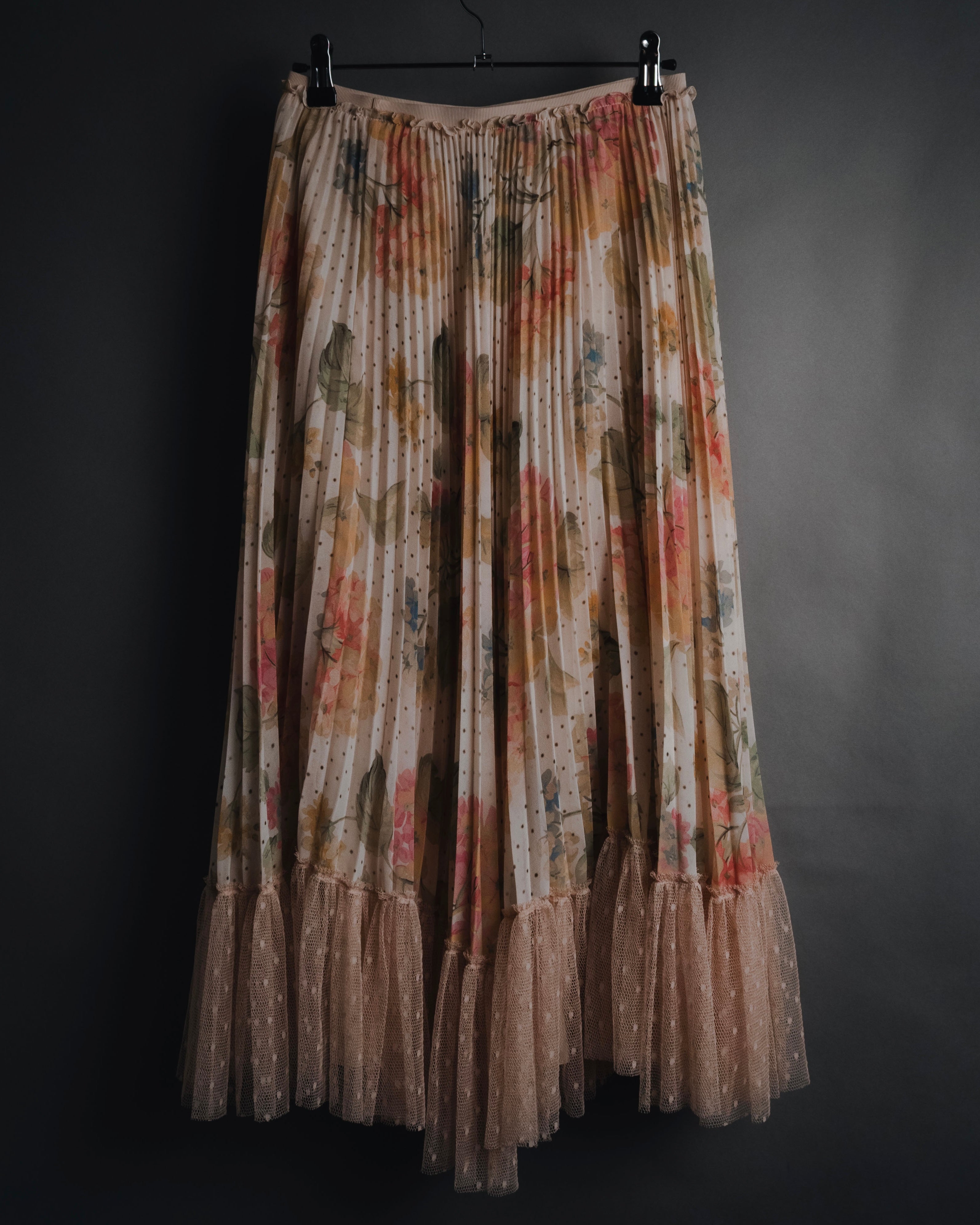 "RED VALENTINO" 19-20’s Floral pleated skirt with tulle hem