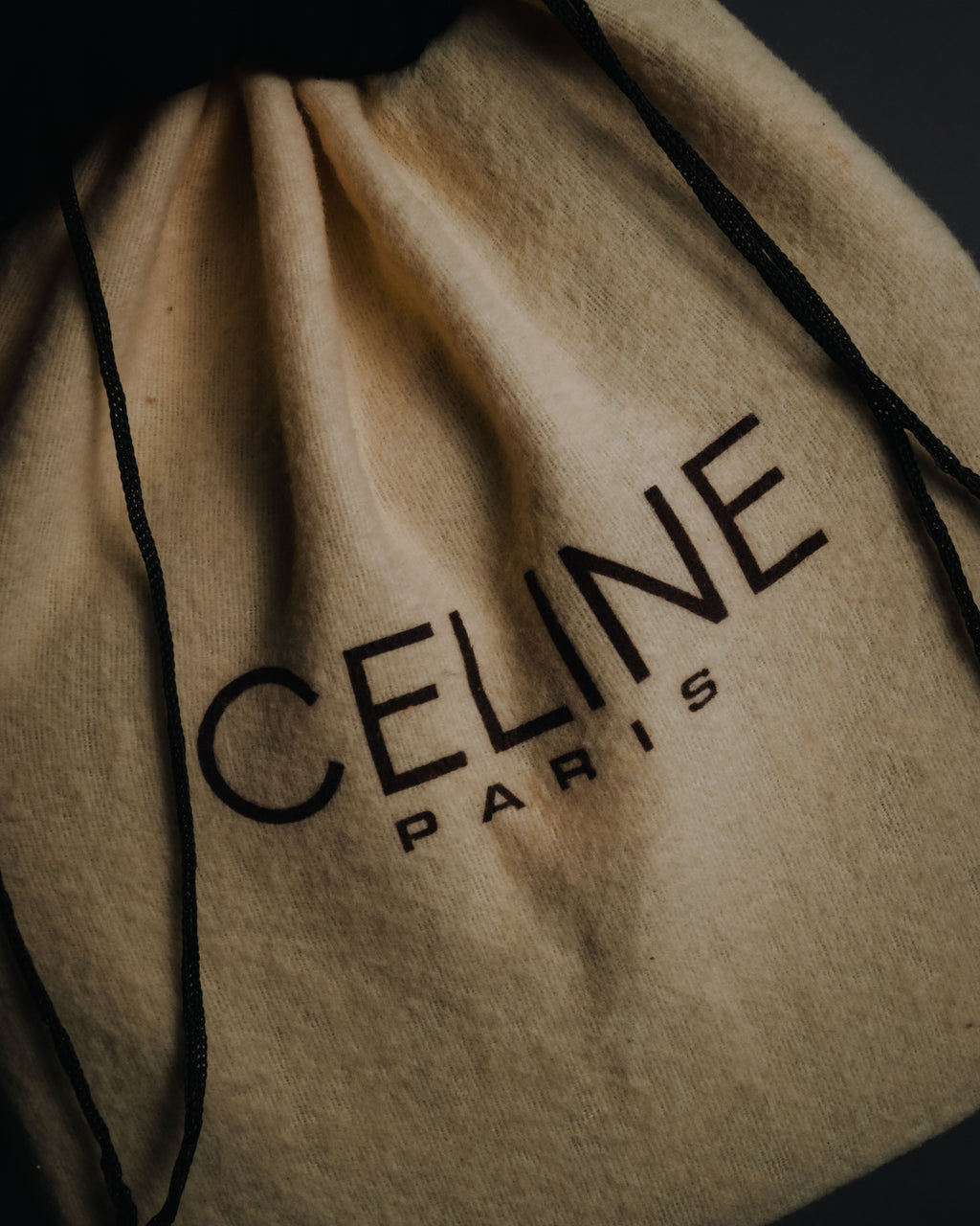 "CELINE" 2019-22 Heritage turn-lock box calf shoulder bag