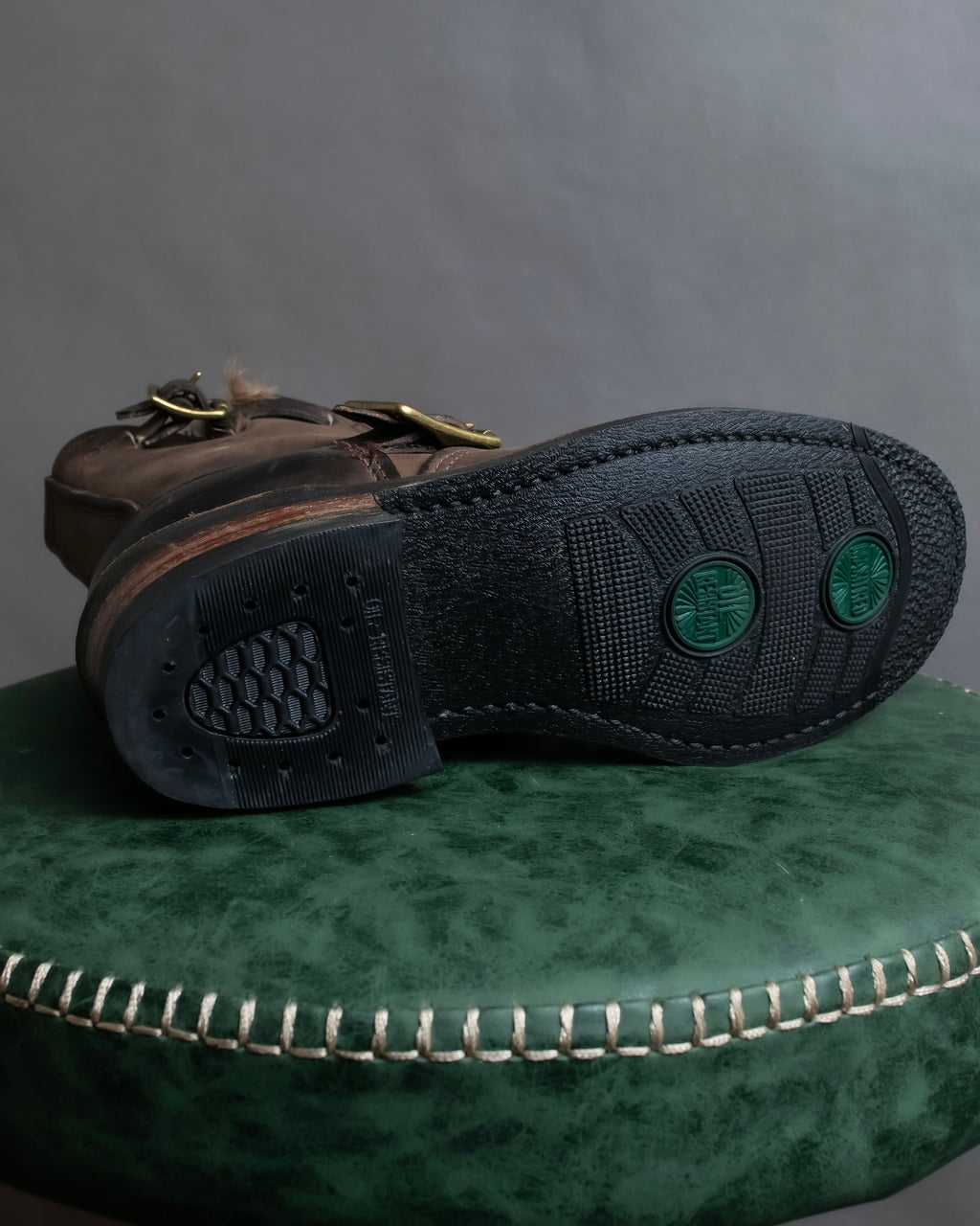 "COACH×FRYE" Brass buckle design shearling lined biker boots