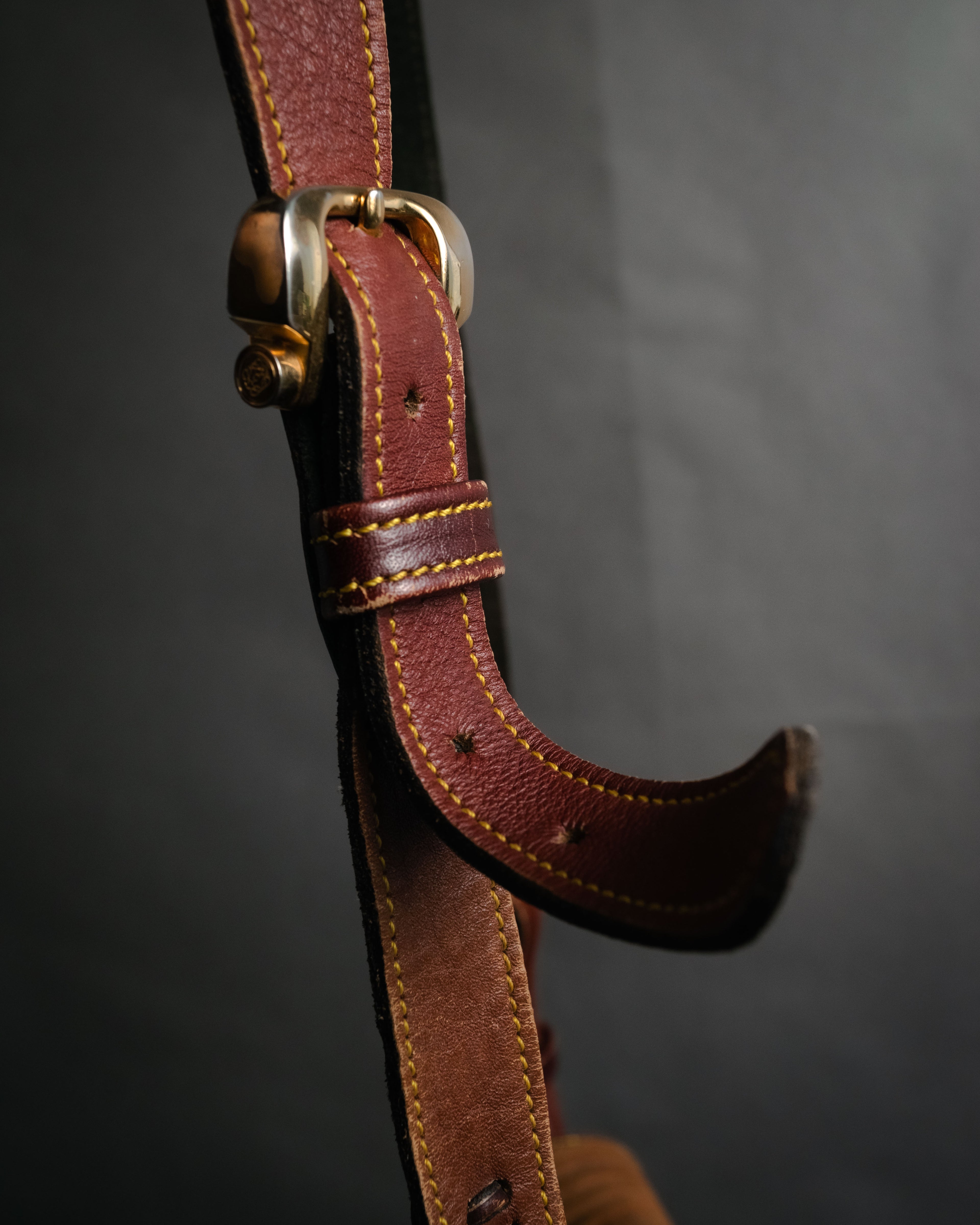 –SPECIAL– “LOEWE” 70’s-80’s Caza Cordobán embossed shoulder bag