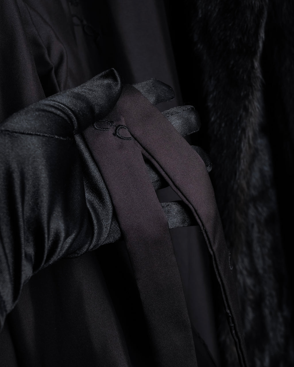 "GUCCI" Semi-custom atelier work fur long coat