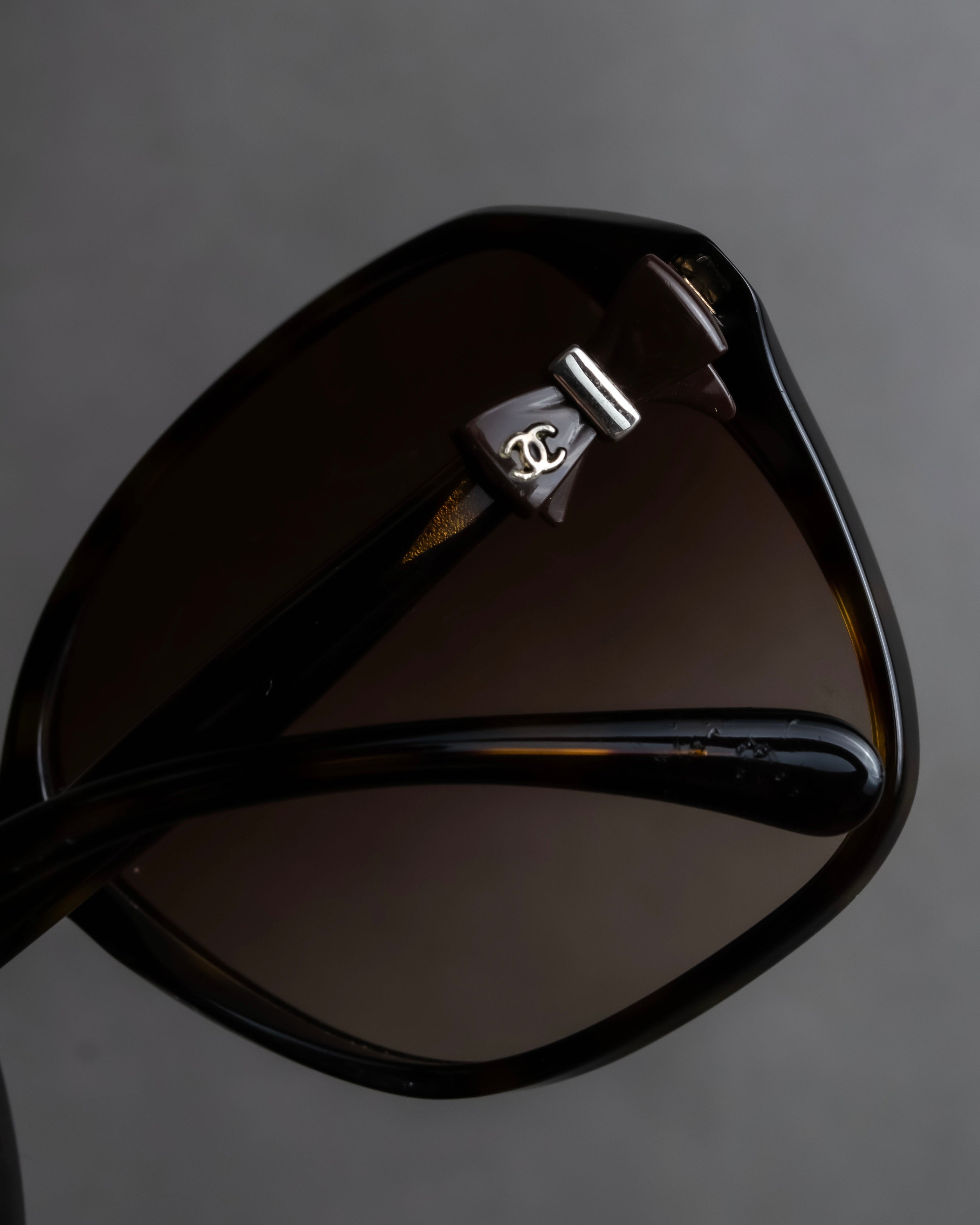 "CHANEL" Butterfly frame brown lens sunglasses