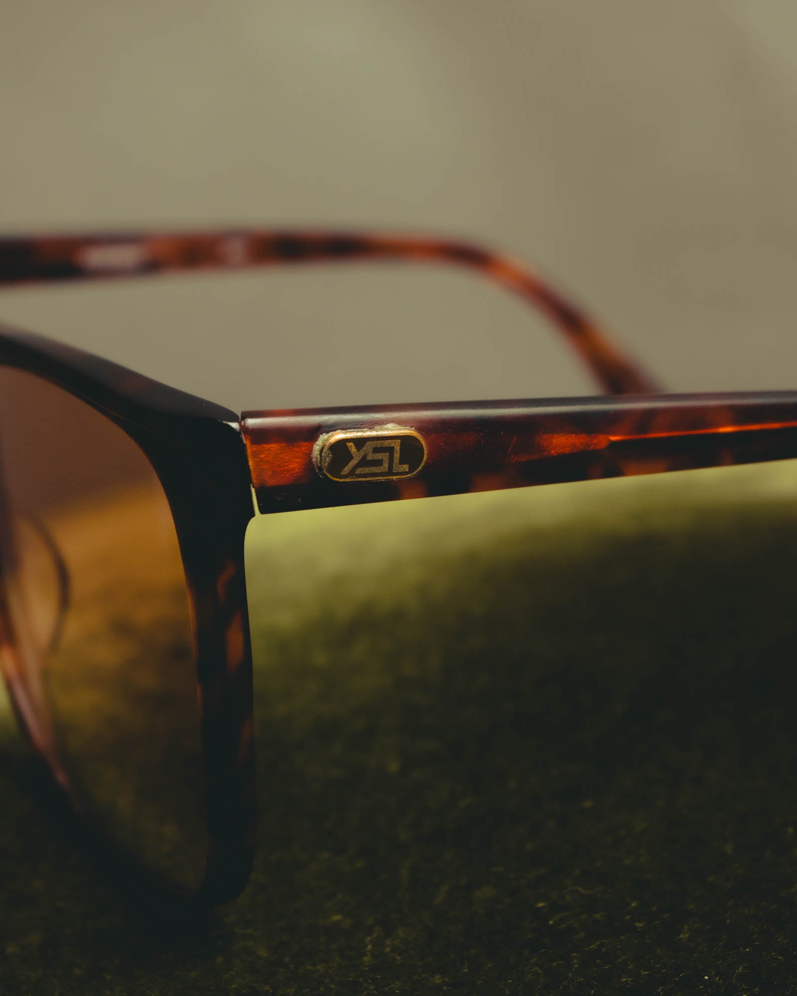 "Yves Saint Laurent" 80's Oversized tortoiseshell square sunglasses