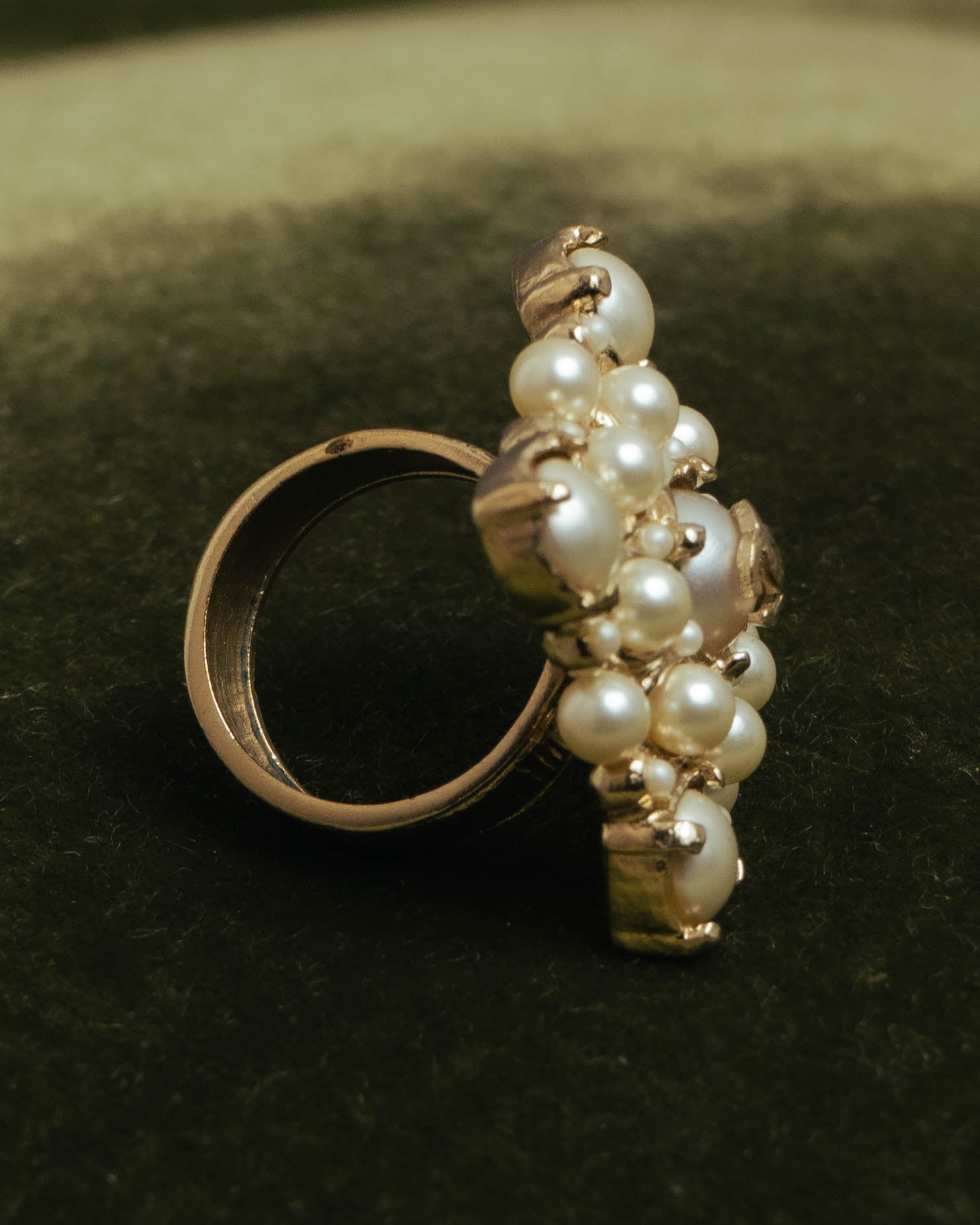 -SPECIAL- “CHANEL” 2013 high summer pearl cc cocktail ring