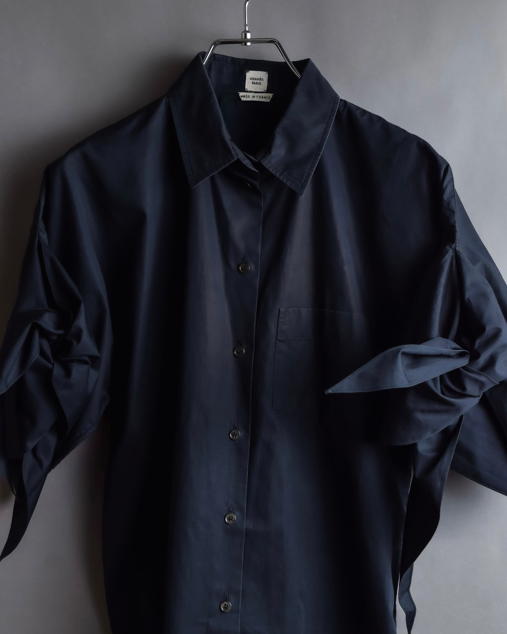 "HERMES" Gaultier period twisted sleeve cotton shirt